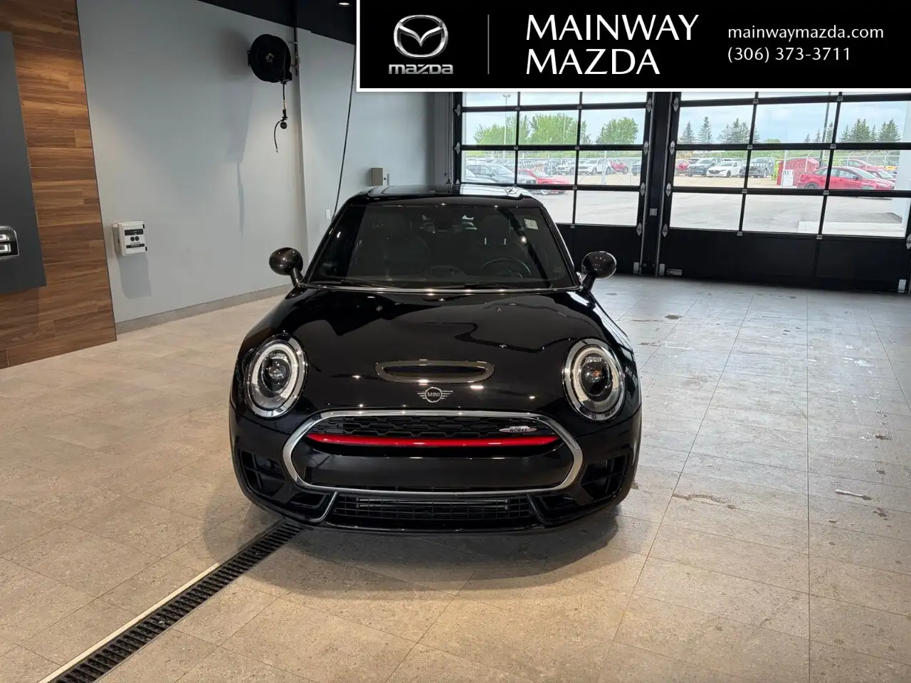 MINI Cooper Clubman снимка MINI Cooper Clubman