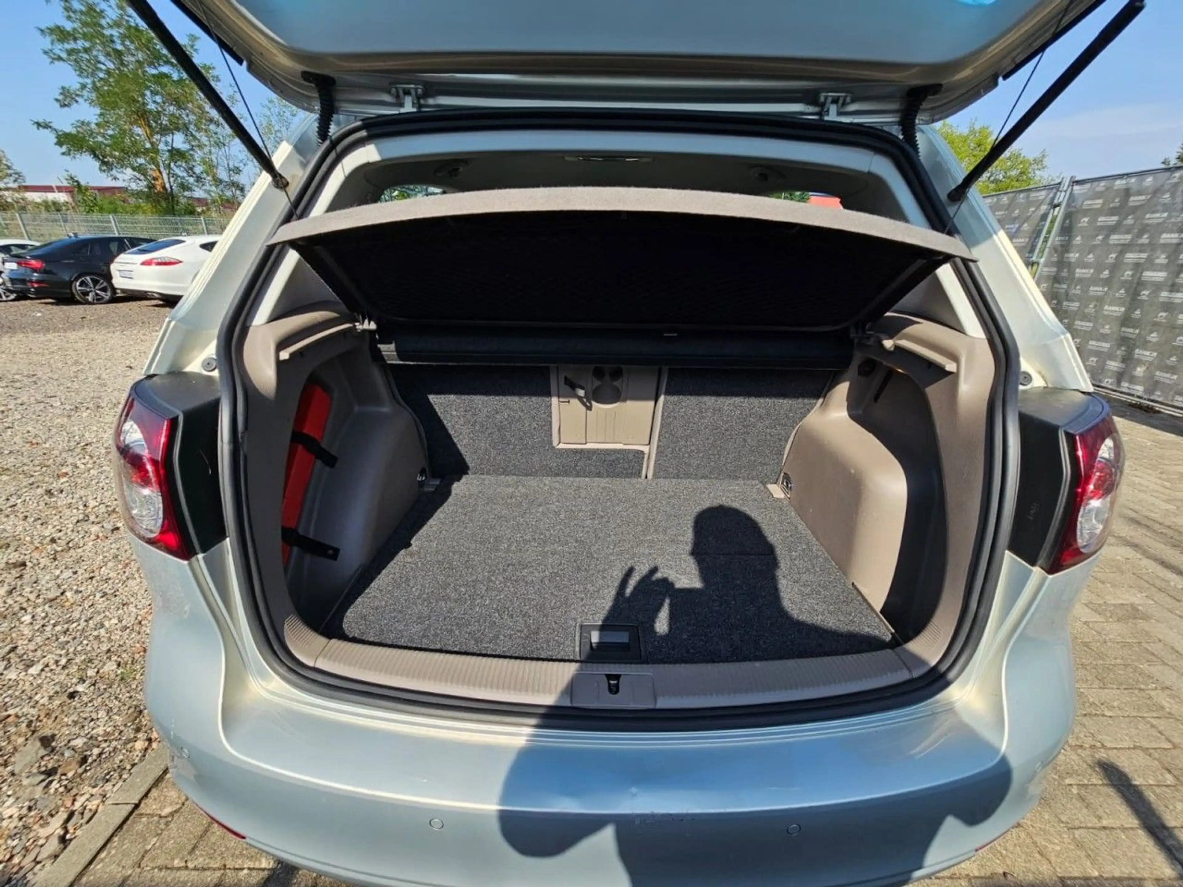 Volkswagen Golf Plus 1.4TSI DSG NAVI AHK KLIMA PARKASSI PDC — photo 11