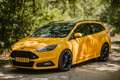 Ford Focus 2.0 EcoBoost ST Желтый - thumbnail 1