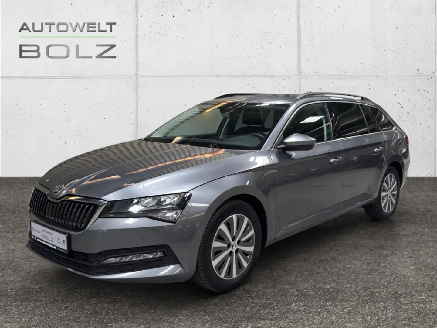Skoda Superb Combi 2.0 TDI Navi DigiCock LED  ACC Kamera El. He Grau - 1