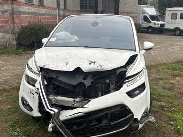 1.6 bluehdi Exclusive s&s 120cv