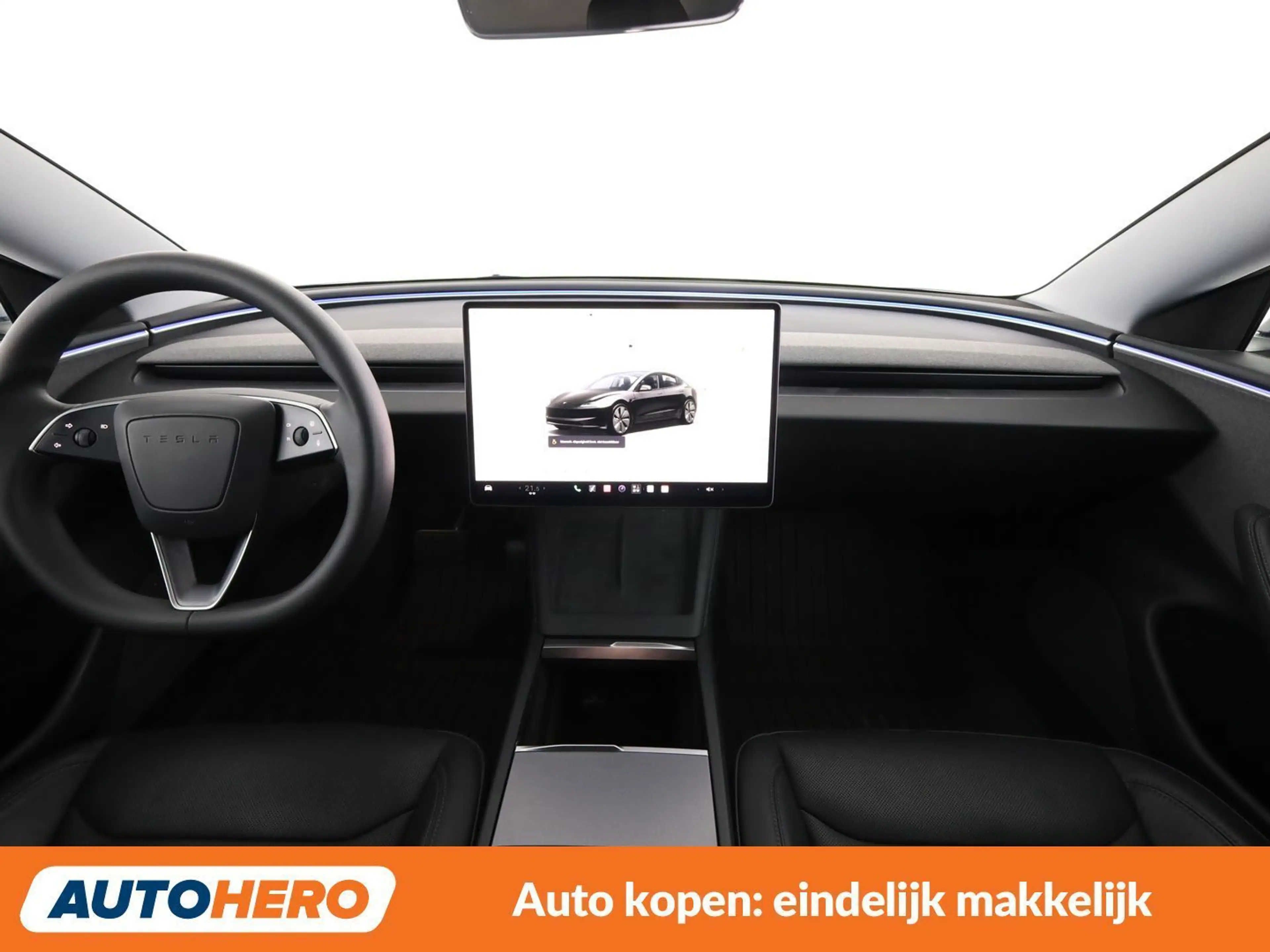 Tesla Model 3 Standard Range — photo 12