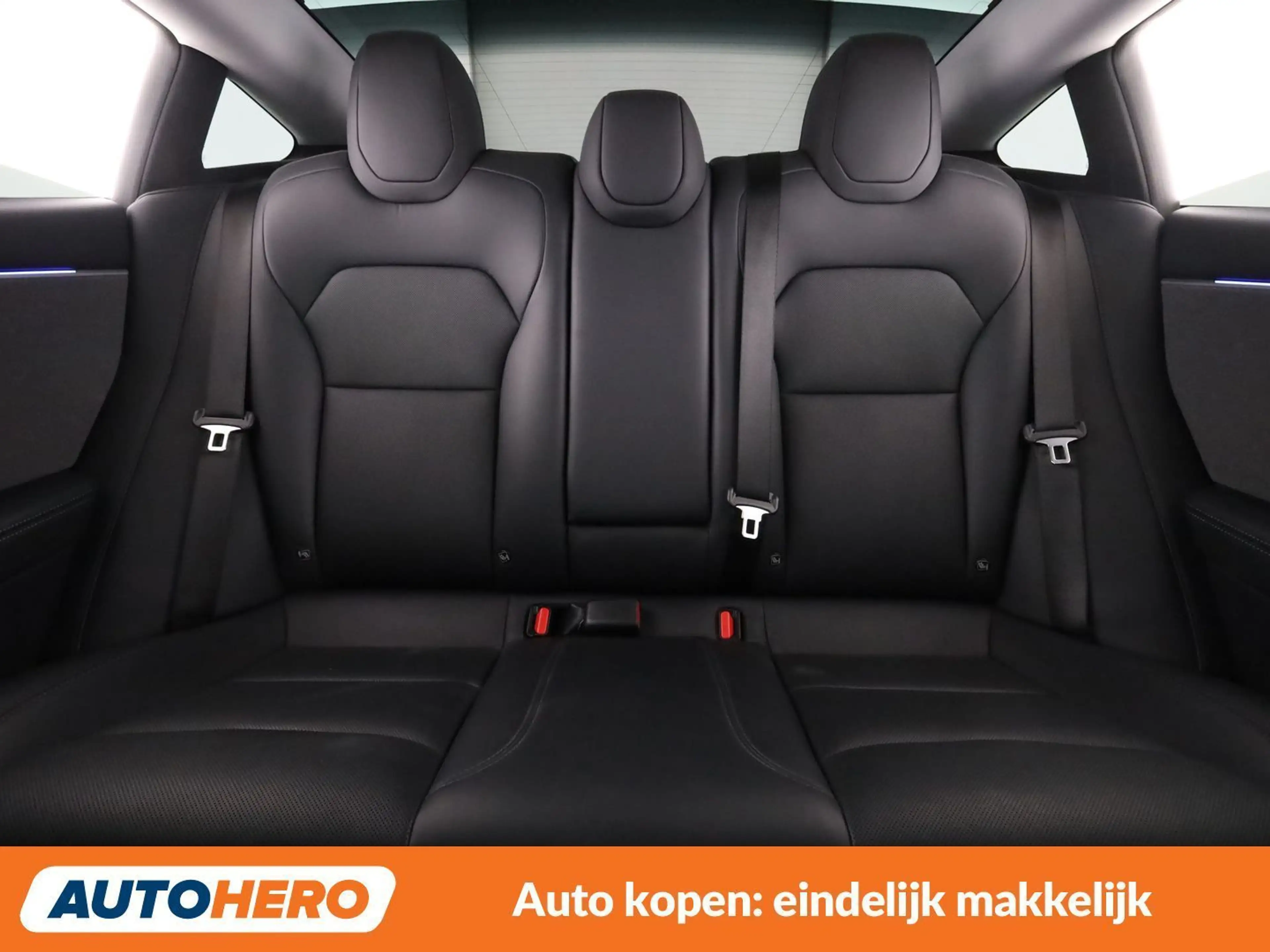 Tesla Model 3 Standard Range — photo 15