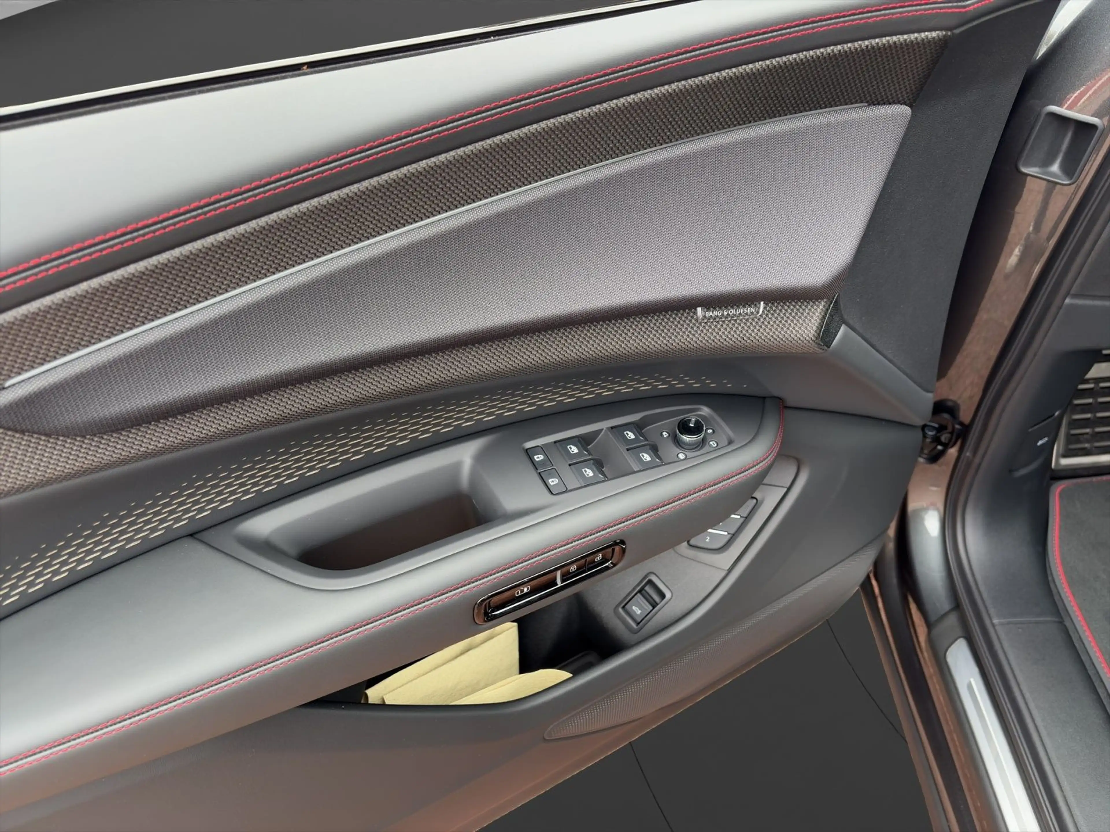 Audi Q7 SUV TDI QUATTRO+S-LINE+AHK+B&O4D+PANO+HUD+ — photo 3