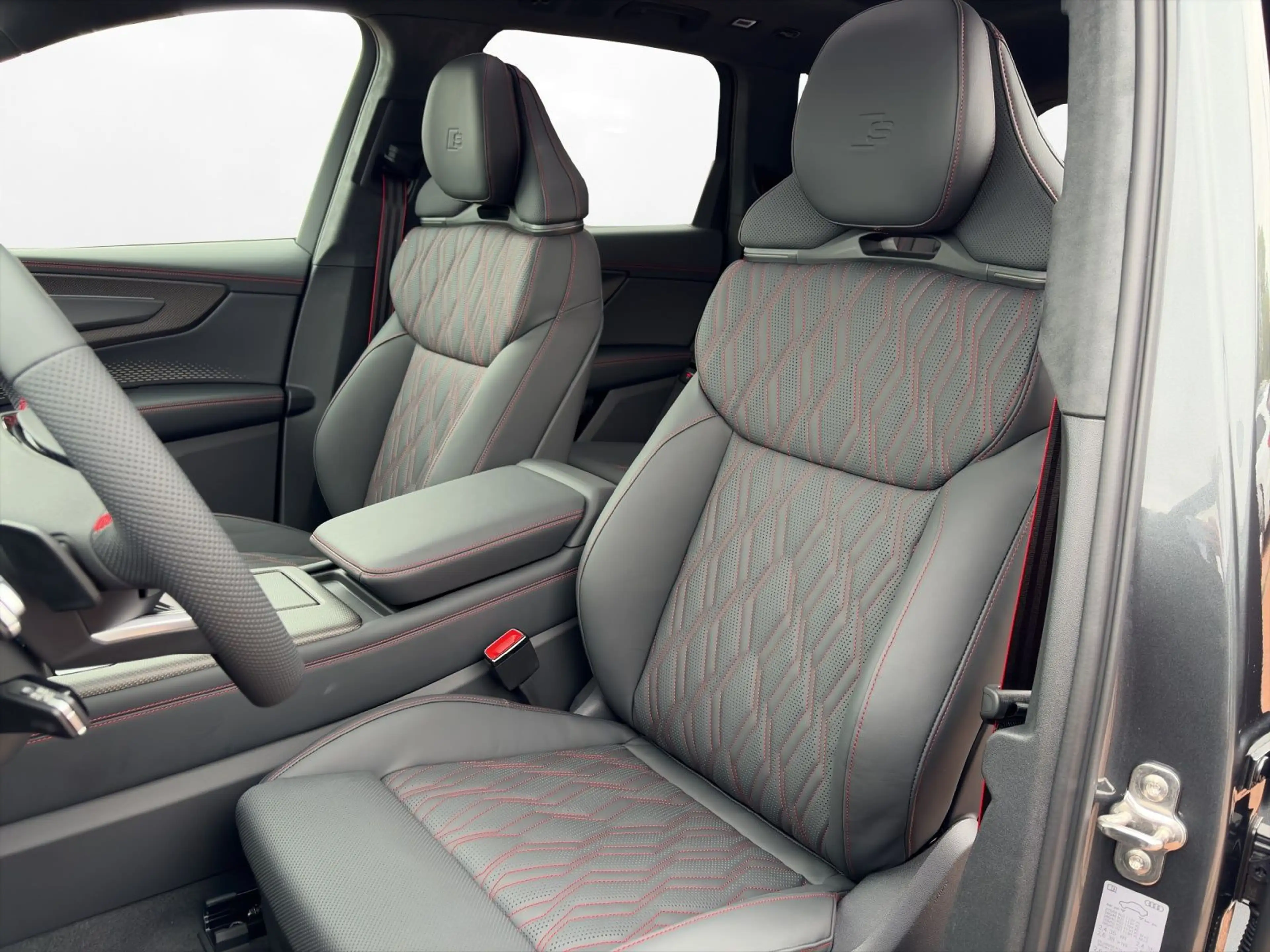 Audi Q7 SUV TDI QUATTRO+S-LINE+AHK+B&O4D+PANO+HUD+ — photo 12