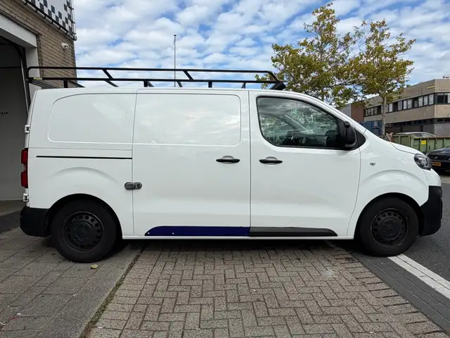 Peugeot Expert view 11