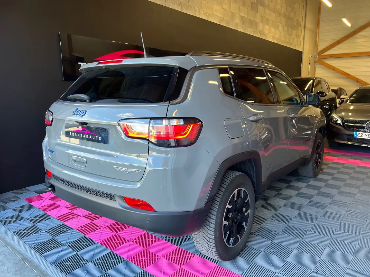 Jeep Compass Trailhawk Gris - 2