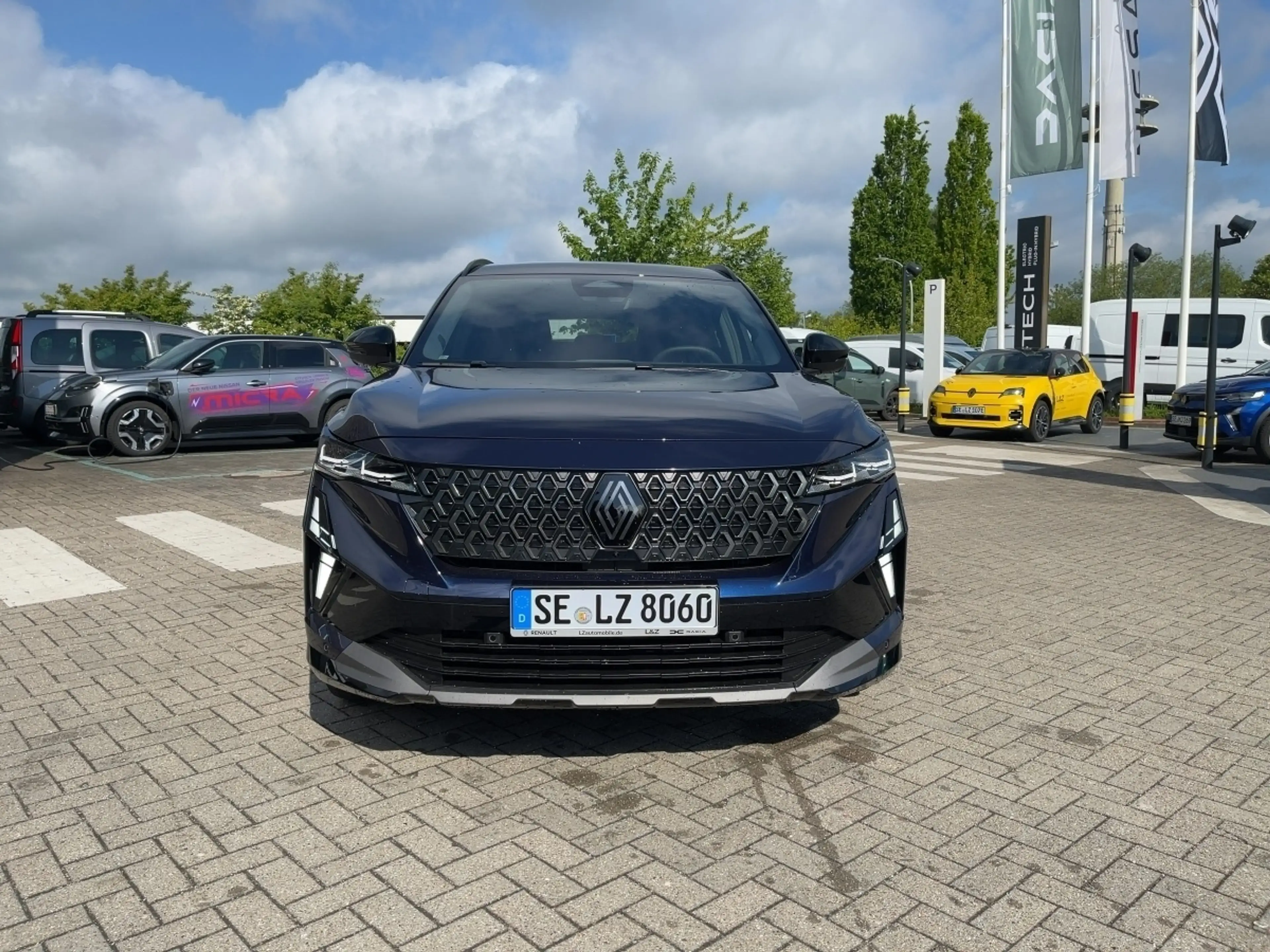 Renault Espace 6 Esprit Alpine Full Hybrid E-Tech 200 — photo 6
