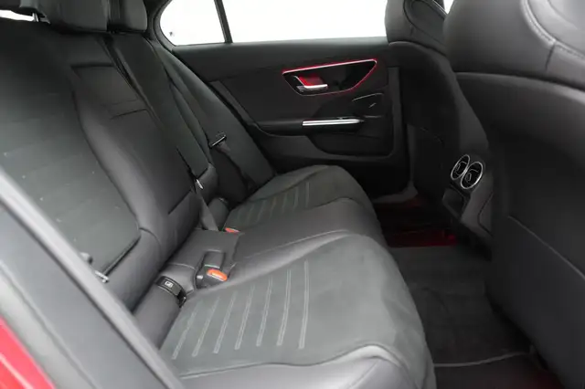 Mercedes-Benz C-Class view 11