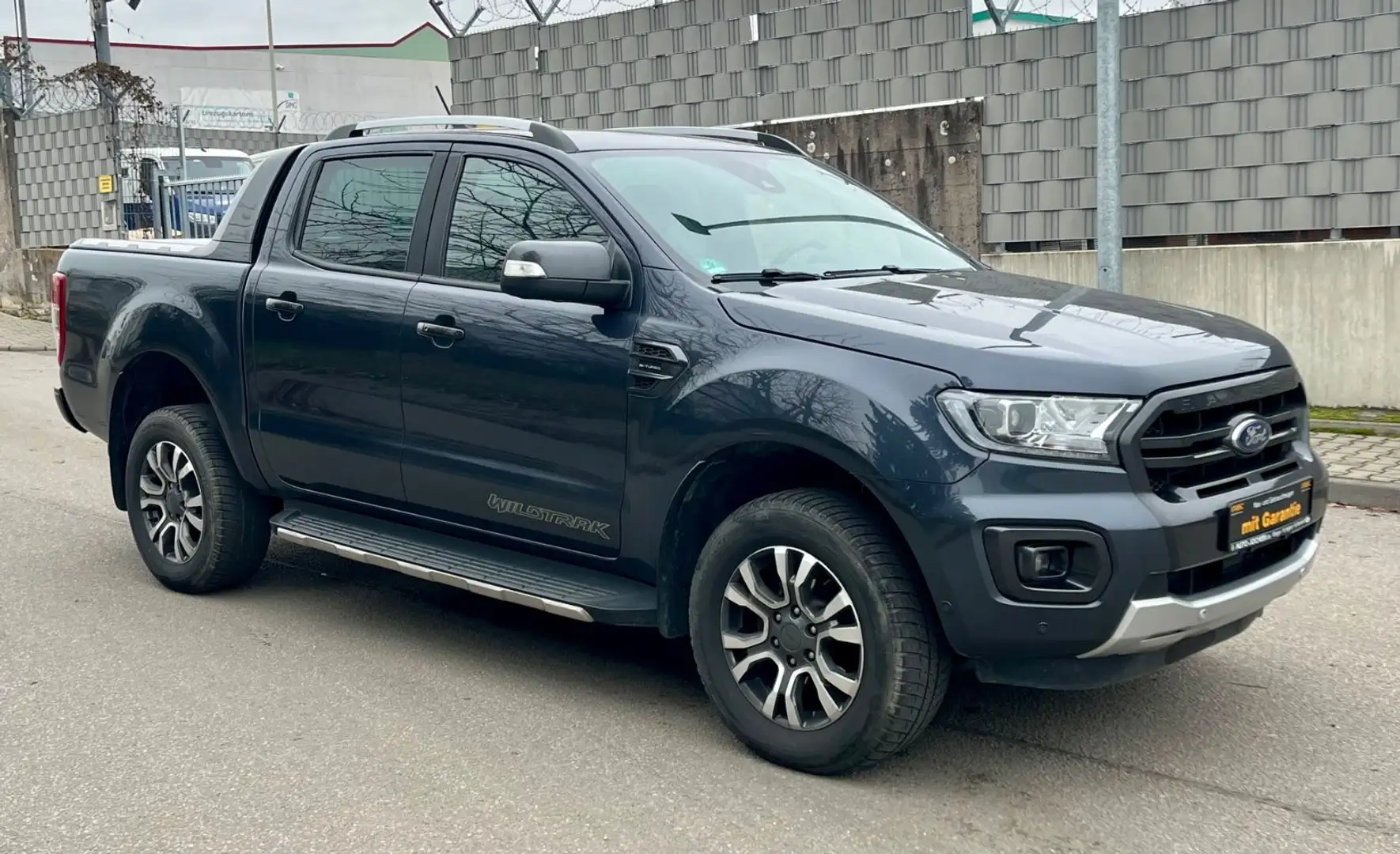 Ford Ranger Wildtrak Doppelkabine 4x4*AHK*LED*Kamera Gris - 1