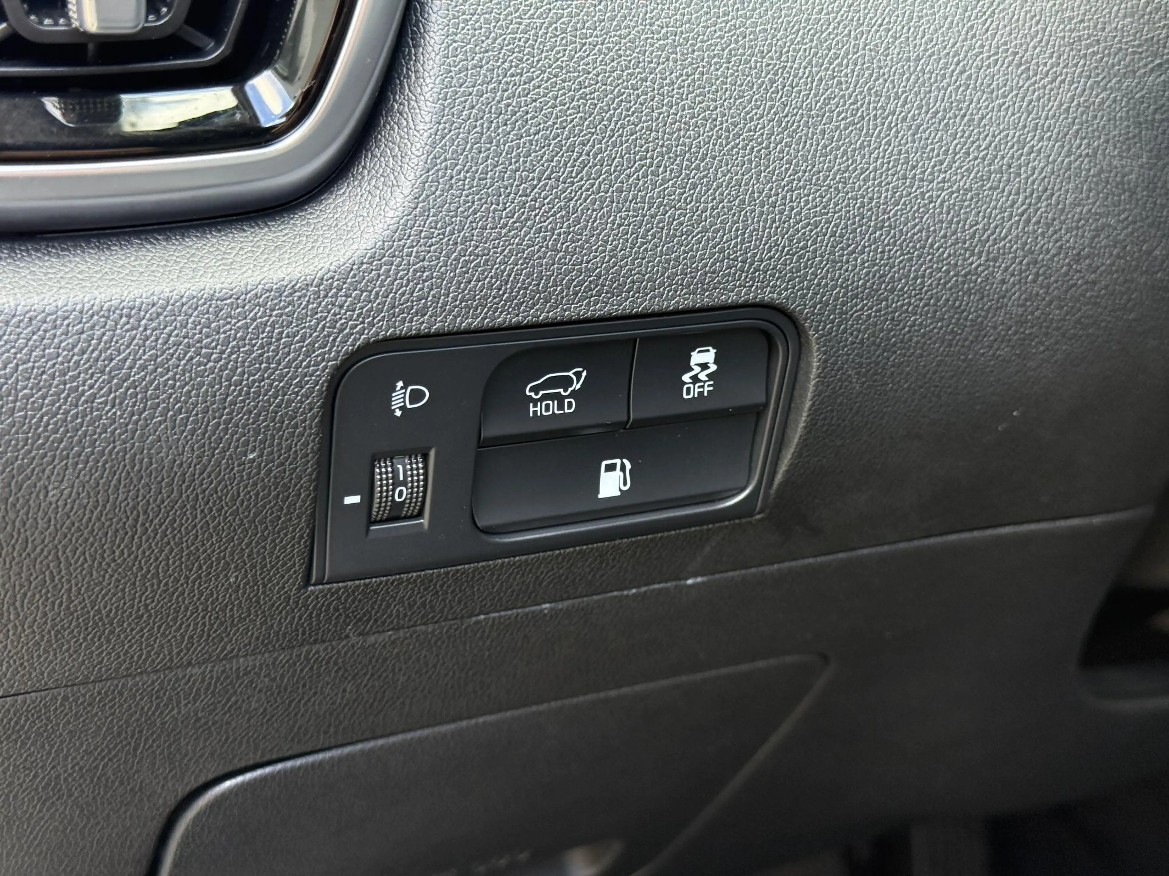 Kia Sorento 1.6 T-GDI Plug-in Hybrid 4WD DynamicPlusLine | 7-p — photo 31