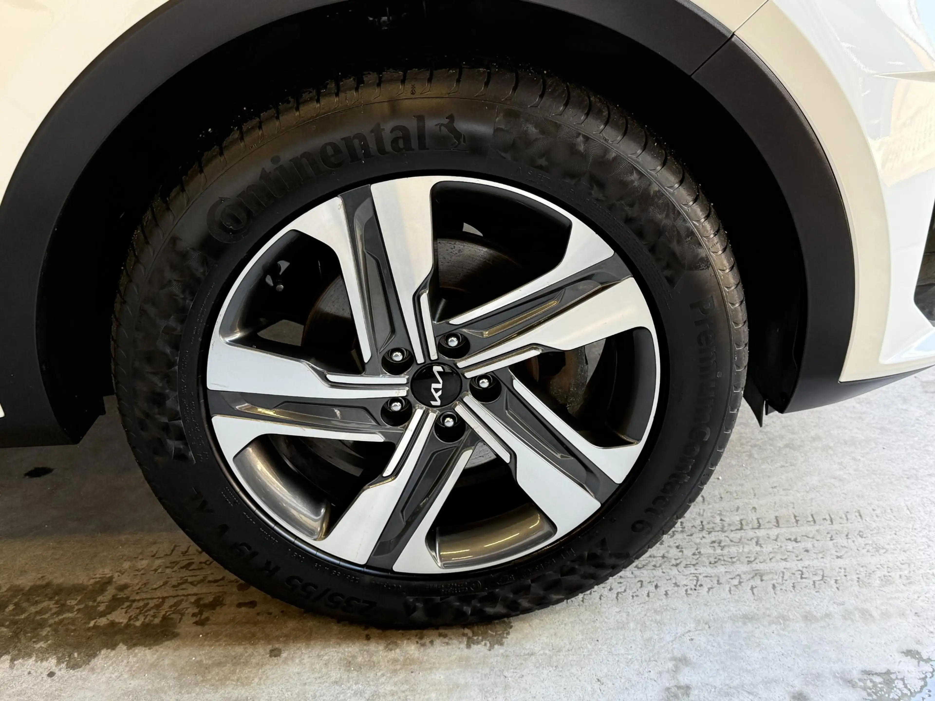 Kia Sorento 1.6 T-GDI Plug-in Hybrid 4WD DynamicPlusLine | 7-p — photo 44