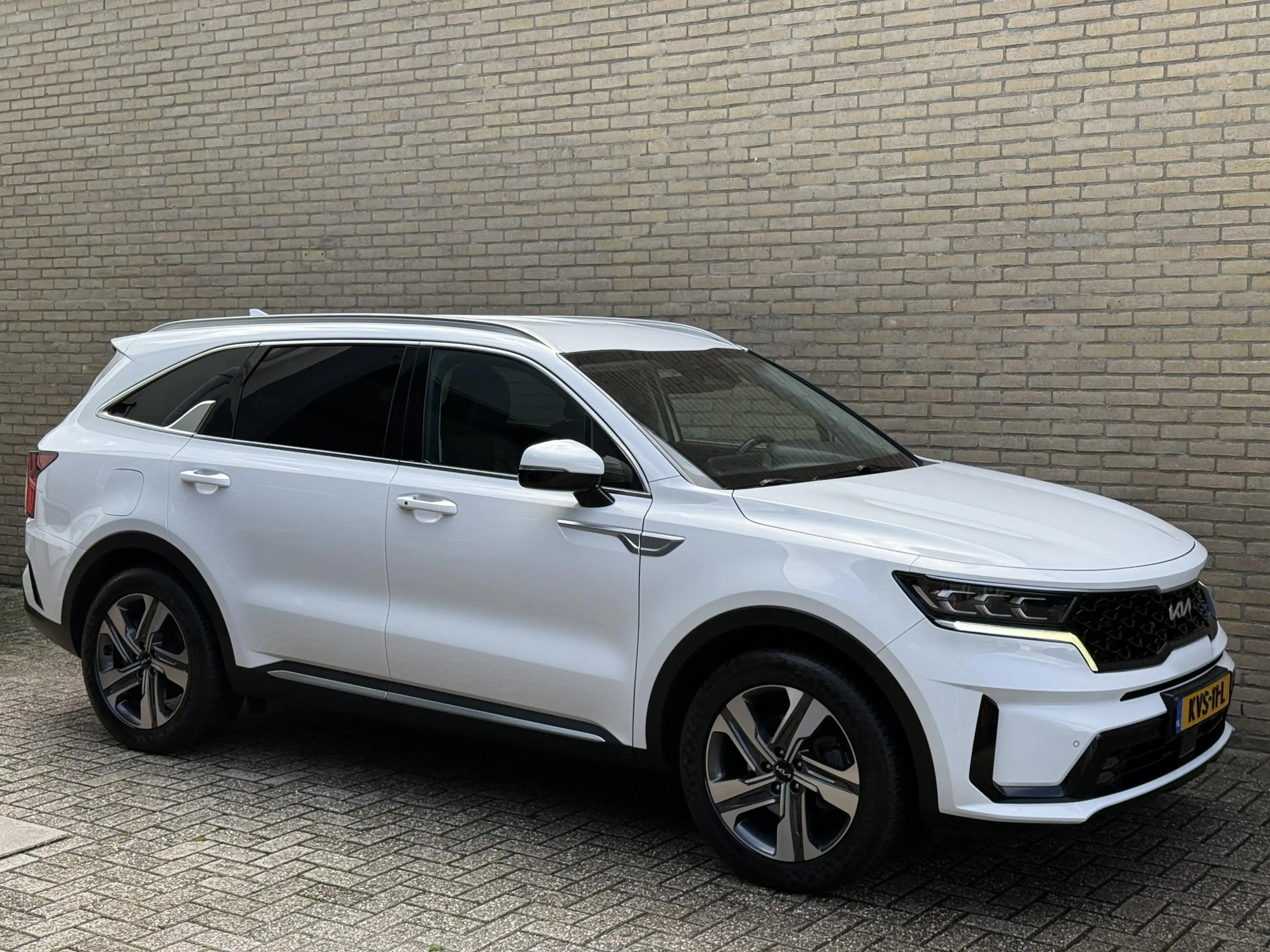Kia Sorento 1.6 T-GDI Plug-in Hybrid 4WD DynamicPlusLine | 7-p — photo 39