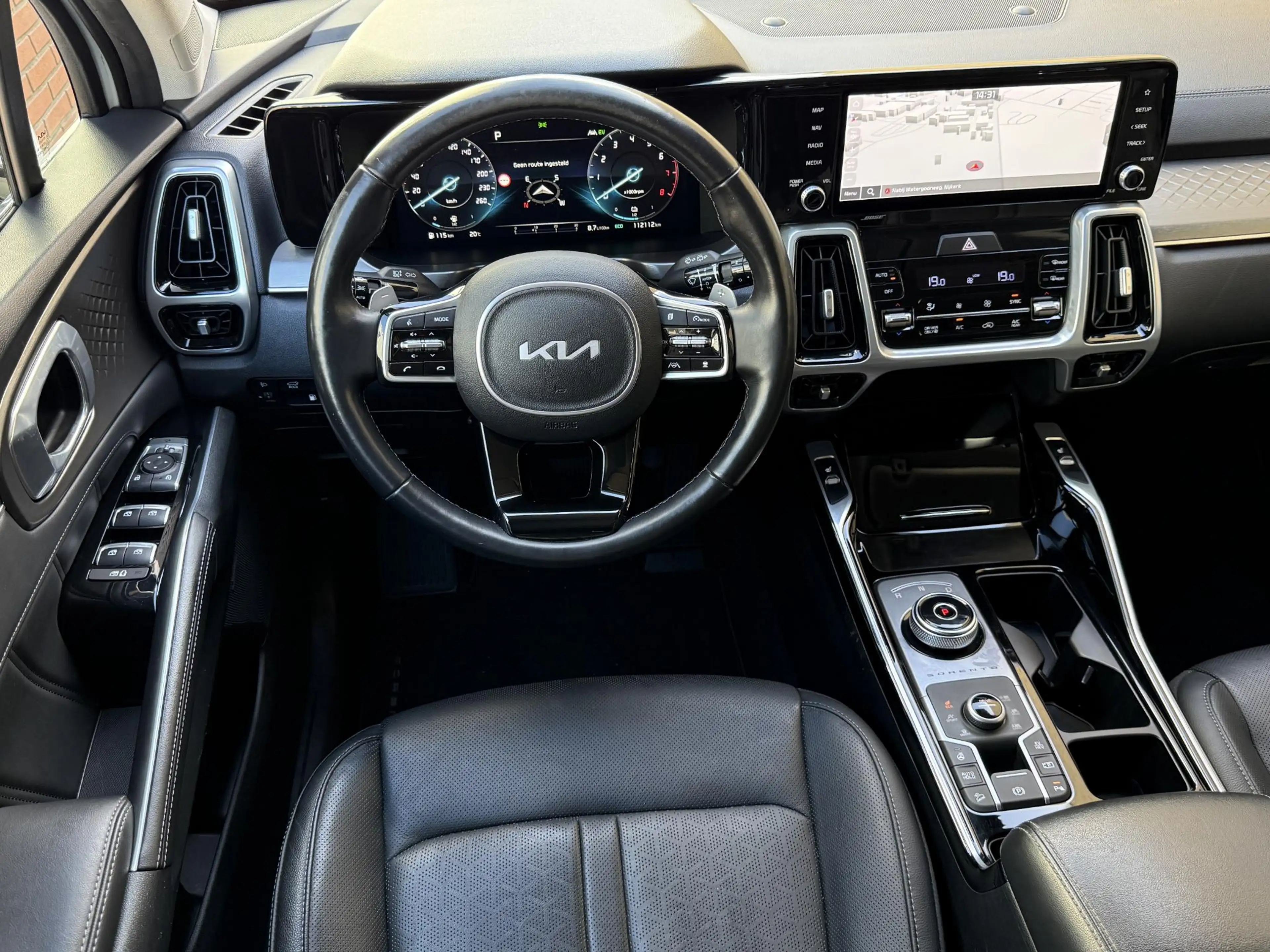 Kia Sorento 1.6 T-GDI Plug-in Hybrid 4WD DynamicPlusLine | 7-p — photo 3