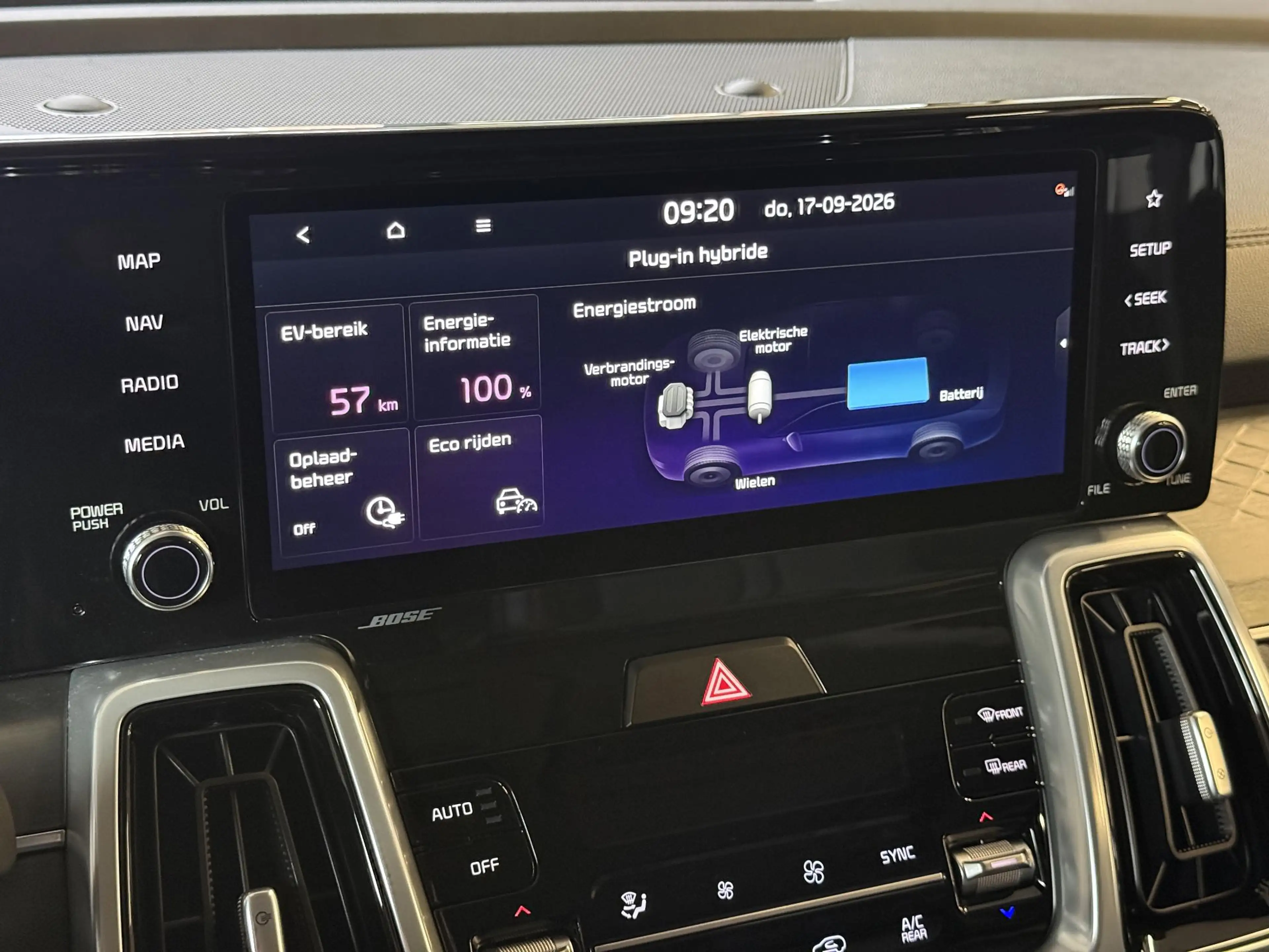 Kia Sorento 1.6 T-GDI Plug-in Hybrid 4WD DynamicPlusLine | 7-p — photo 8