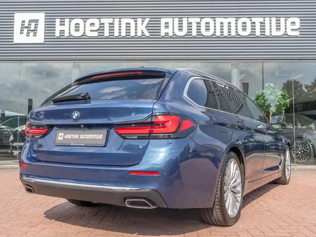 BMW 5 Series view 2