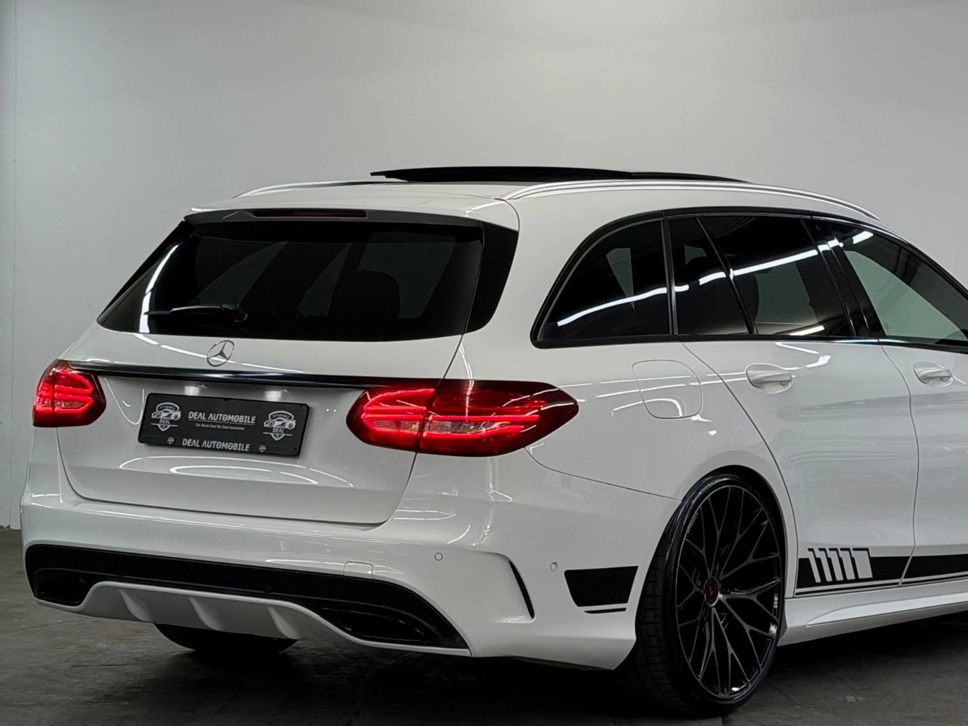 Mercedes-Benz C 250 AMG Line / 4Matic — photo 6