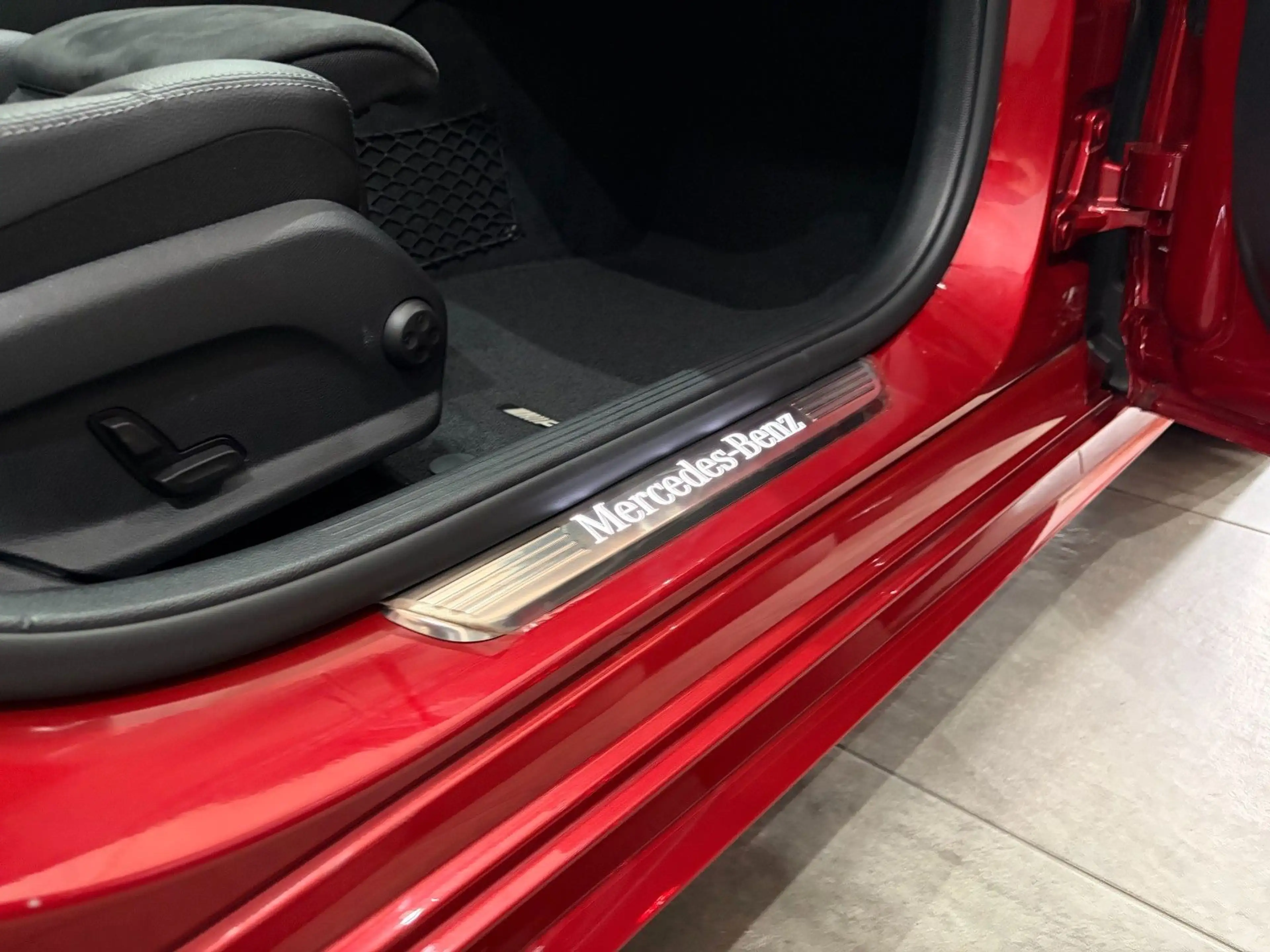 Mercedes-Benz C 300 *AMG*Night*Comand*LED*Night*Wide*Virtual* — photo 42