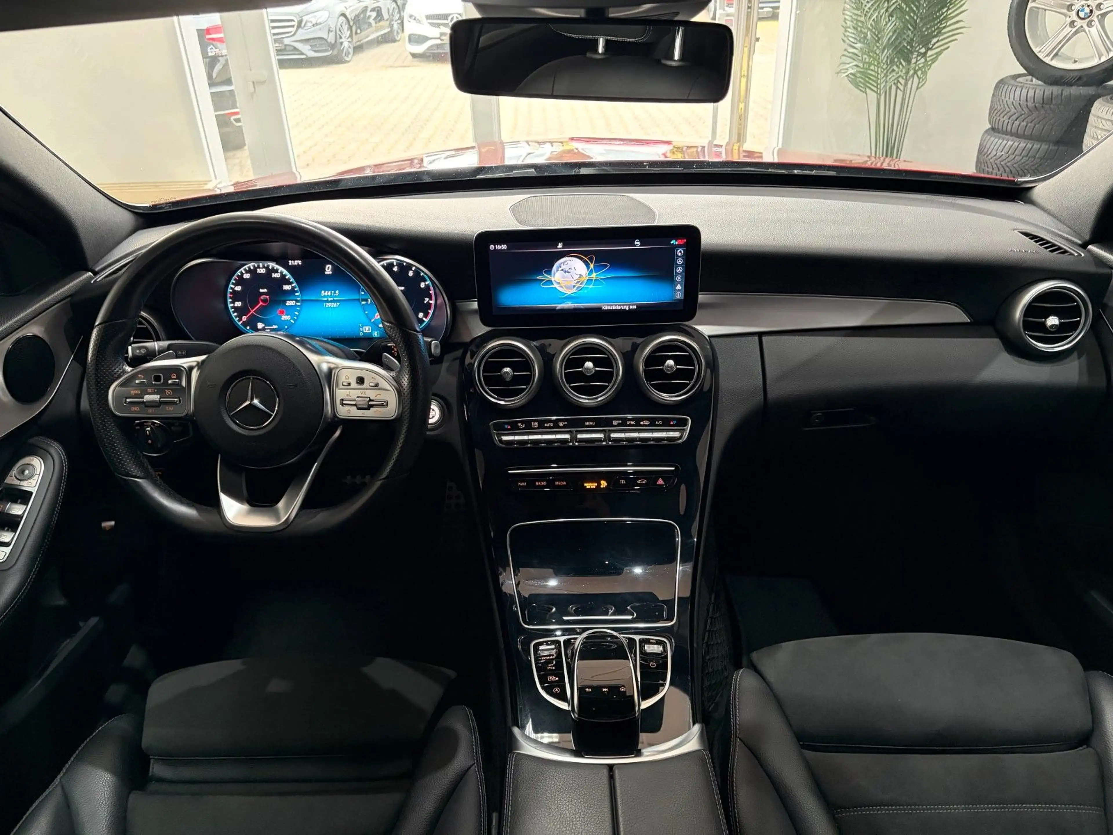 Mercedes-Benz C 300 *AMG*Night*Comand*LED*Night*Wide*Virtual* — photo 4