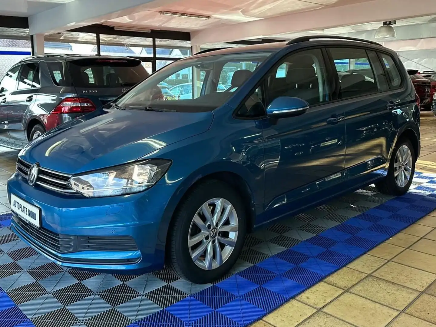 Volkswagen Touran Comfortline BMT/Start-Stopp 1.HAND Blau - 1