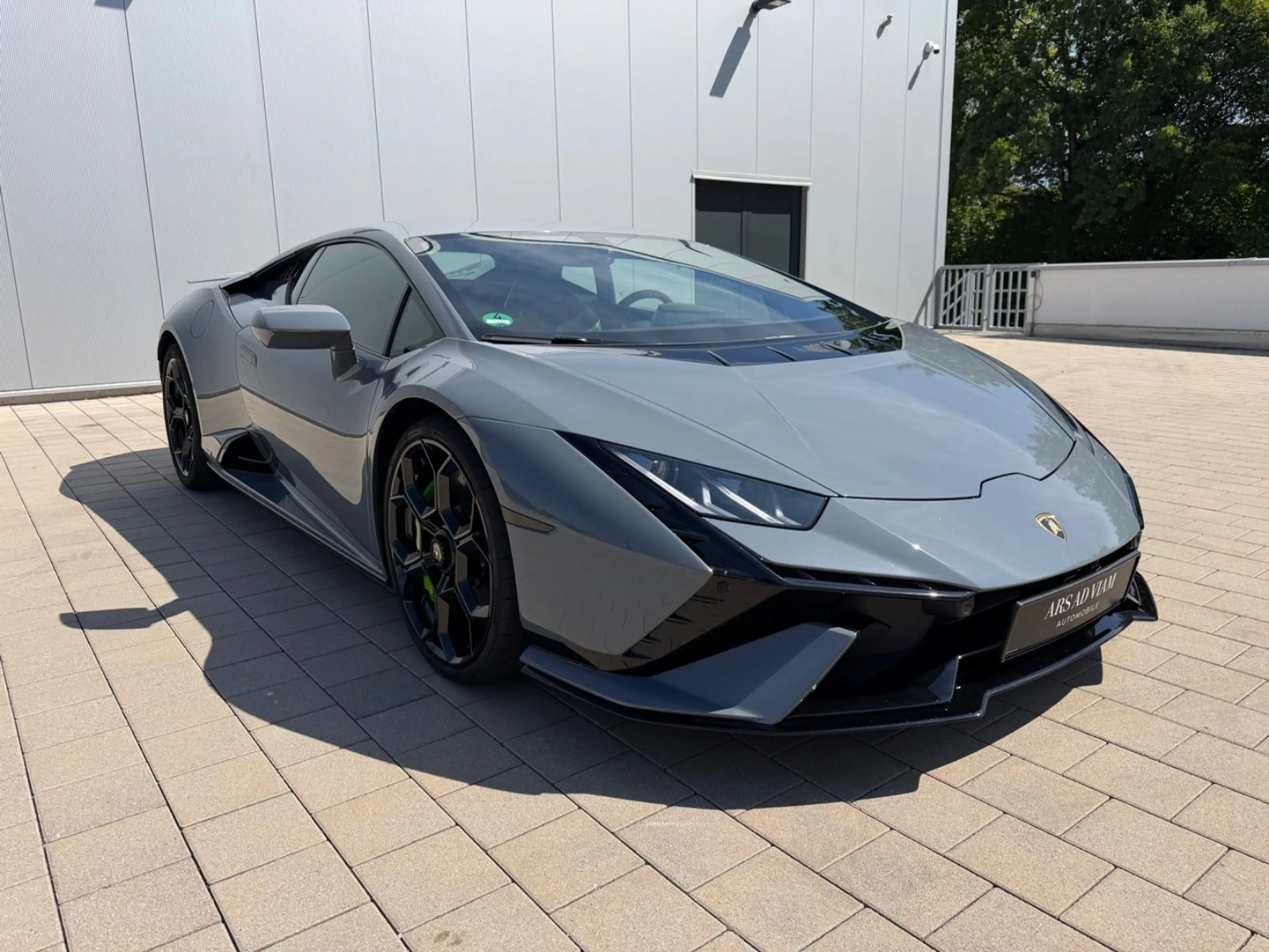 Lamborghini Huracán Tecnica LP640-2, 5 Jahre Wartungspaket — photo 2