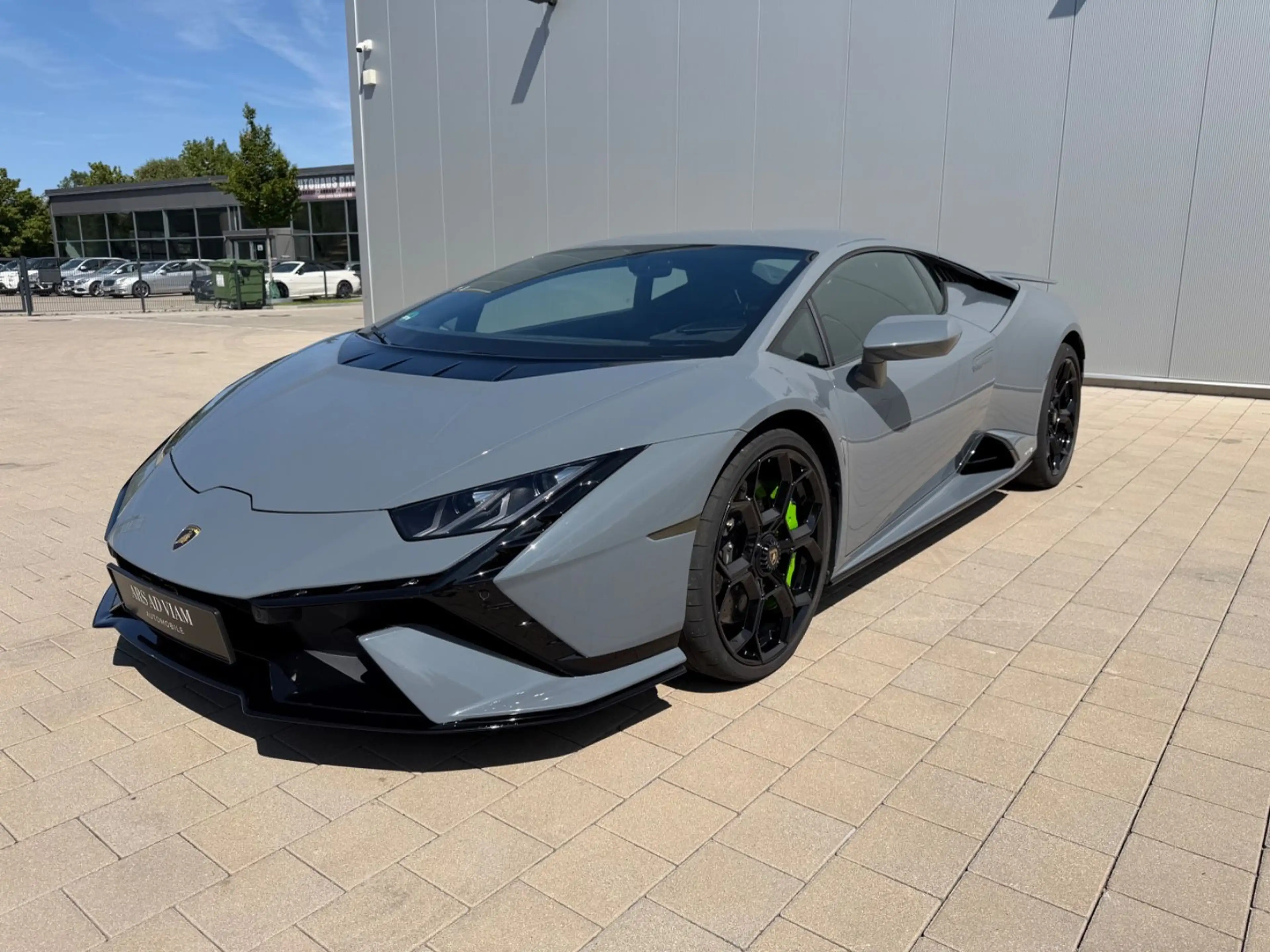 Lamborghini Huracán Tecnica LP640-2, 5 Jahre Wartungspaket — photo 3