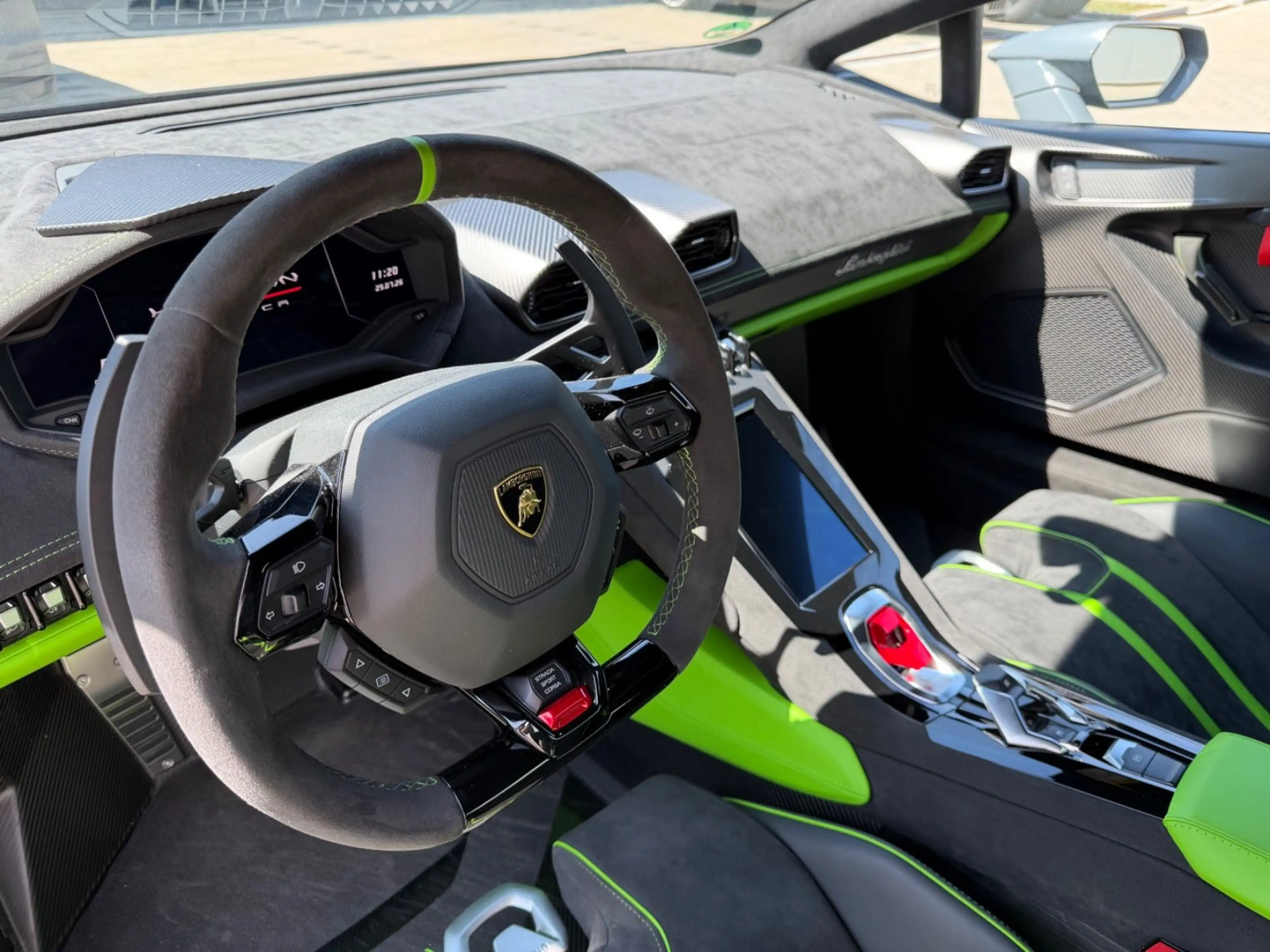 Lamborghini Huracán Tecnica LP640-2, 5 Jahre Wartungspaket — photo 14