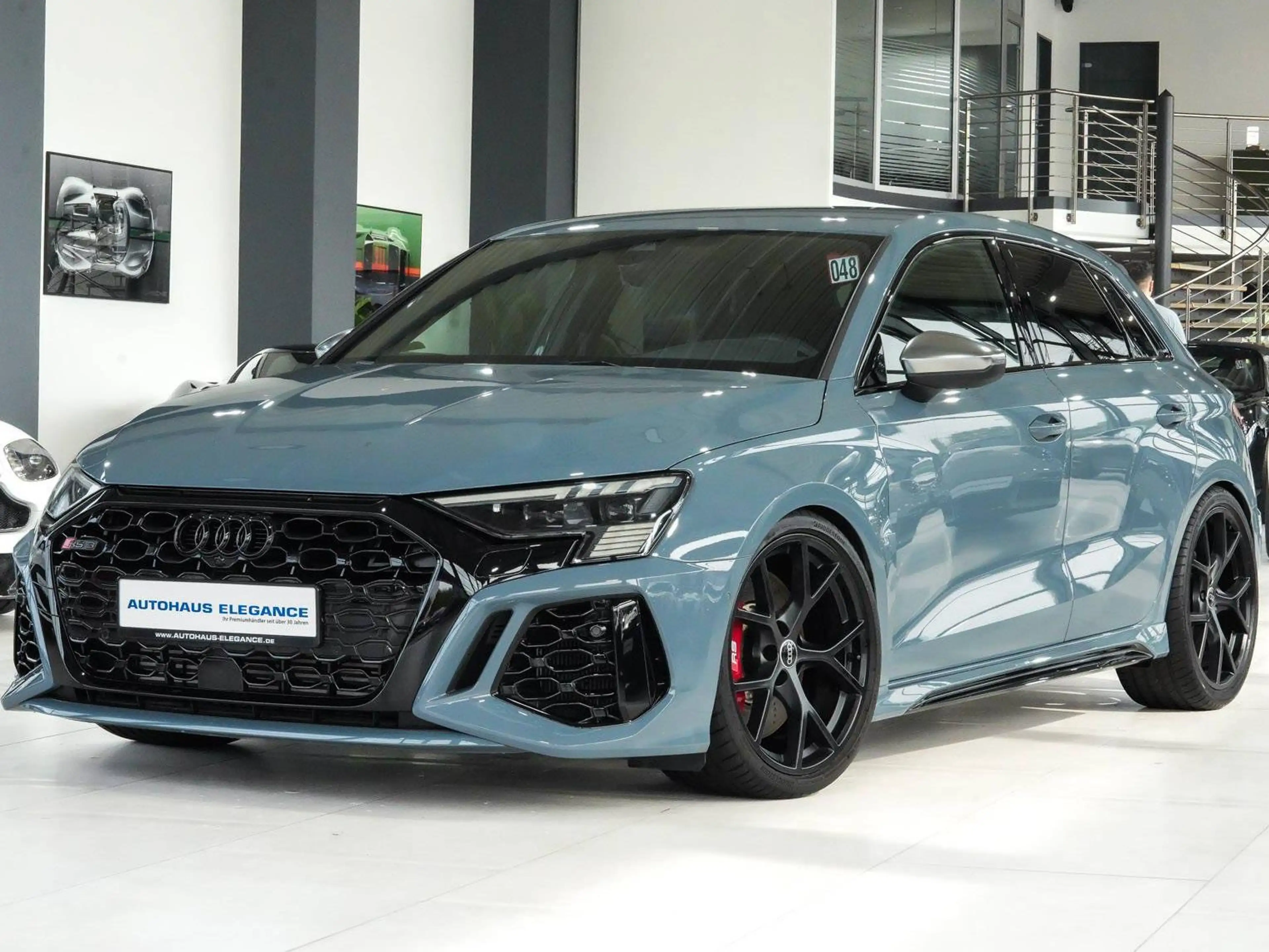 Audi RS3 Sportback quattro*SPORTSITZE*B&O*MATRIX*HUD
