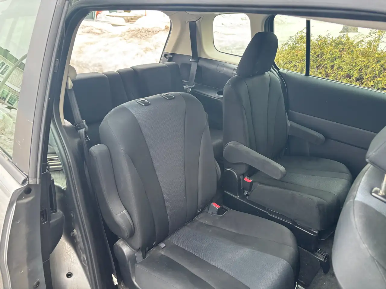 Mazda 5 снимка Mazda 5
