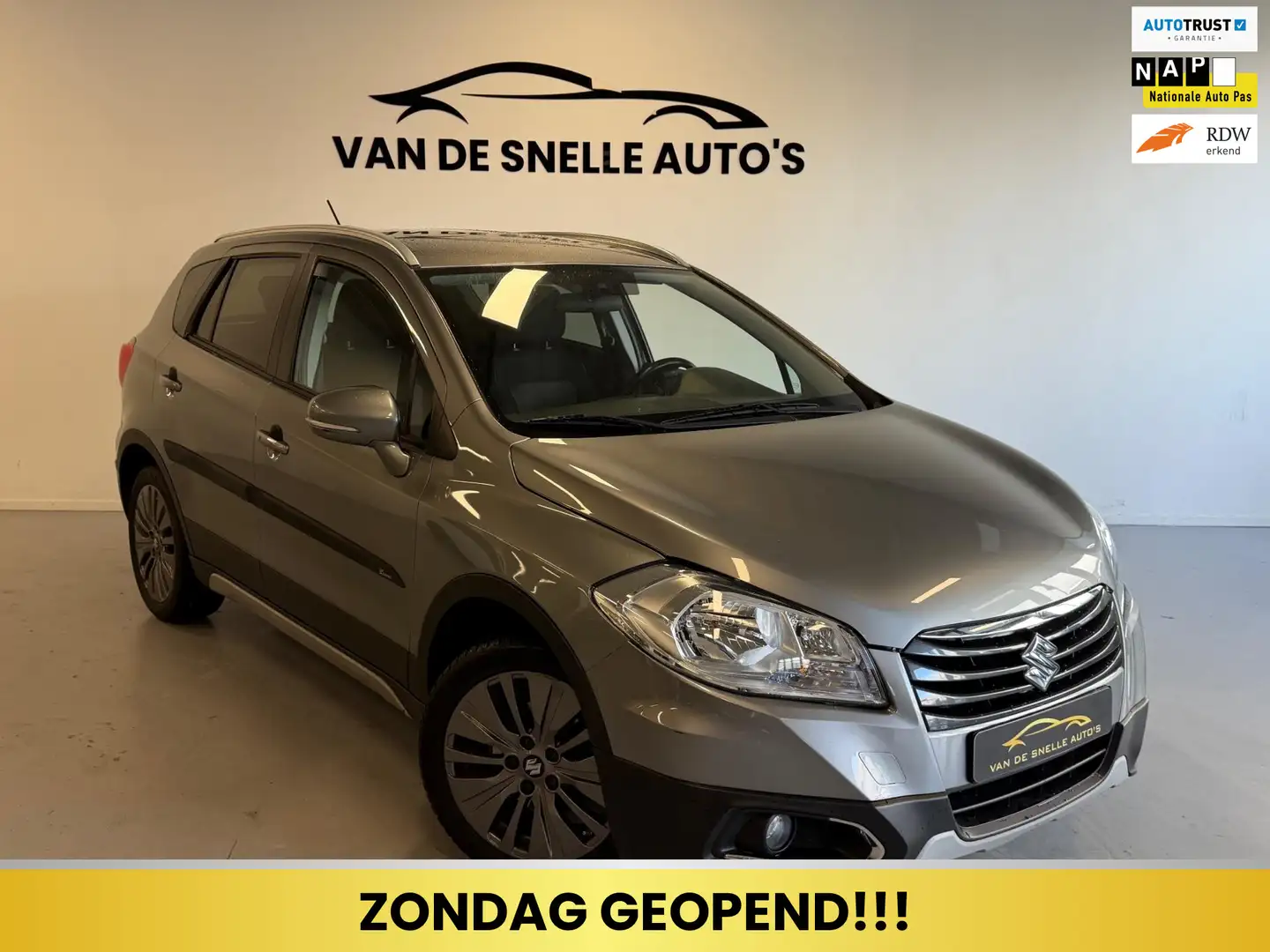Suzuki SX4 S-Cross 1.6 Exclusive AUTOMAAT/STOELVERWARMING/PDC/CLIMA Grijs - 1