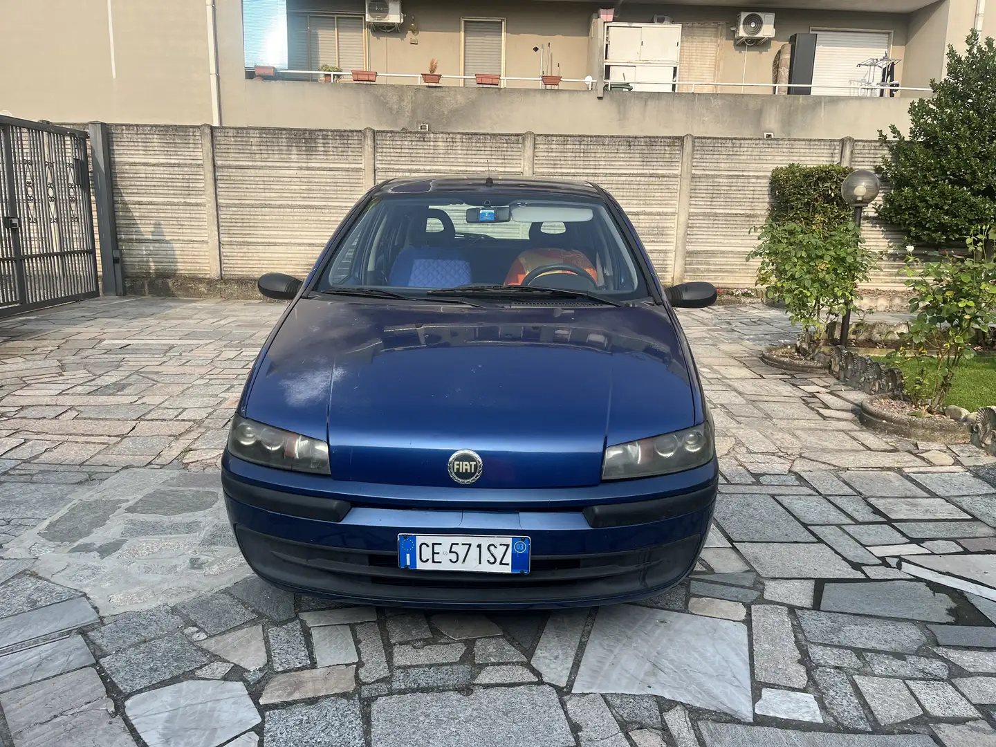 Fiat Punto 5p 1.2 Feel - 1