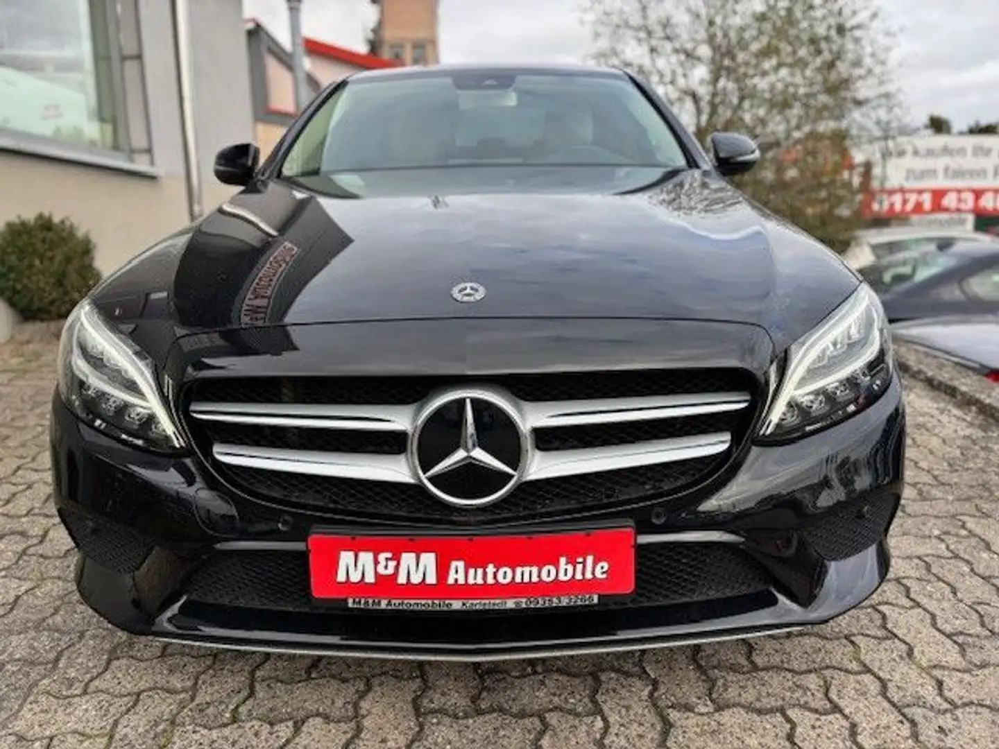 Mercedes-Benz C 180 C180 Lim. Avantgarde Aut. *LEDER-Beige/LED/NAVI* Schwarz - 2