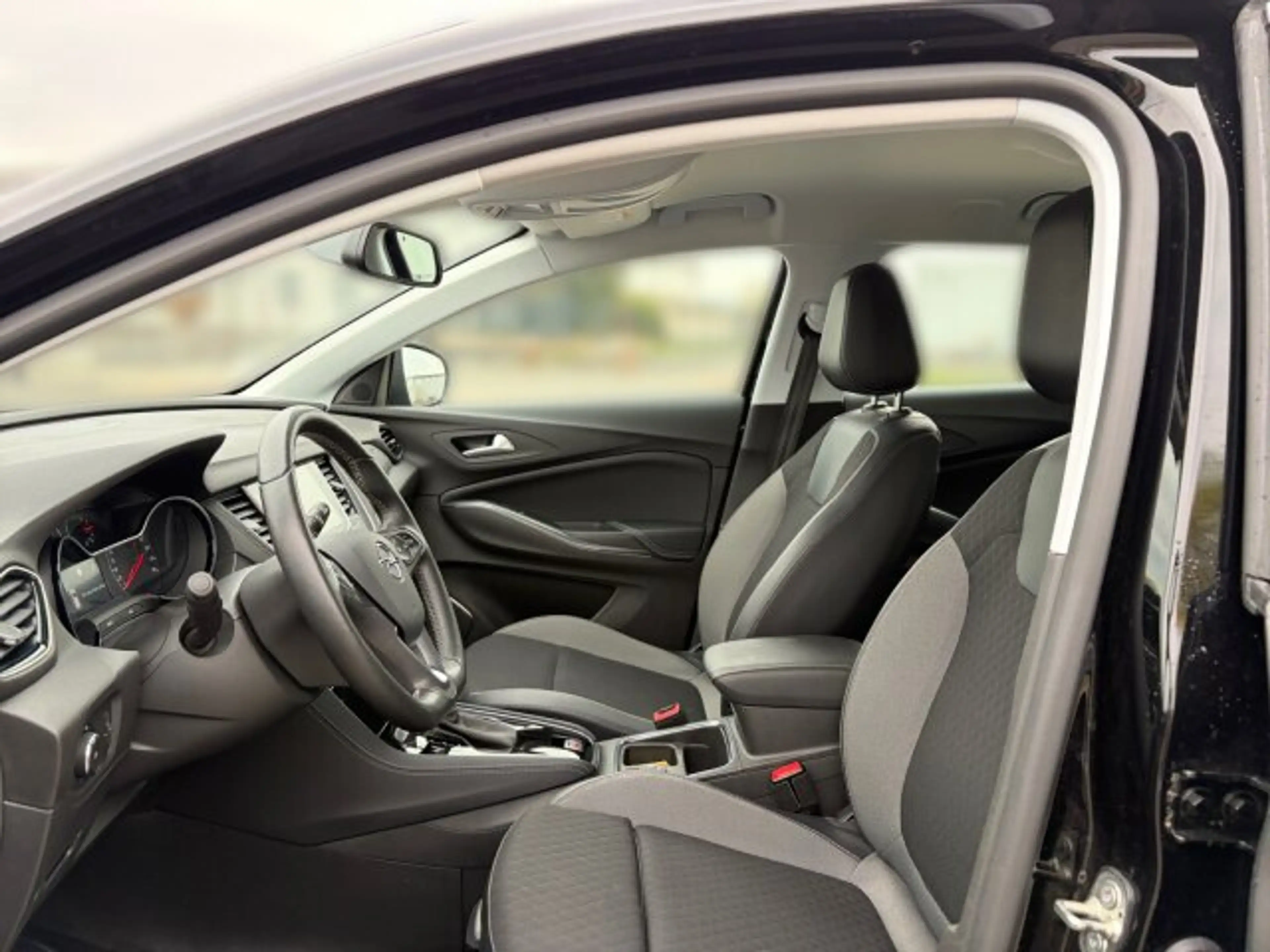 Opel Grandland X 1.2 Turbo Innovation Automatik Sitzheizung — photo 11
