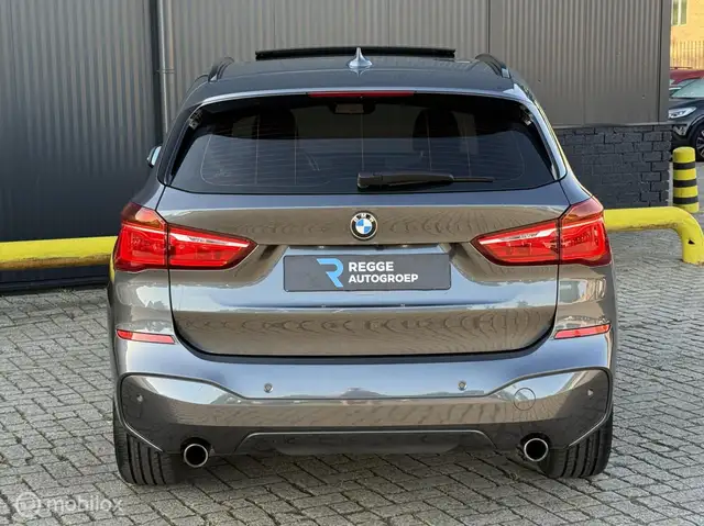 BMW X1 view 8