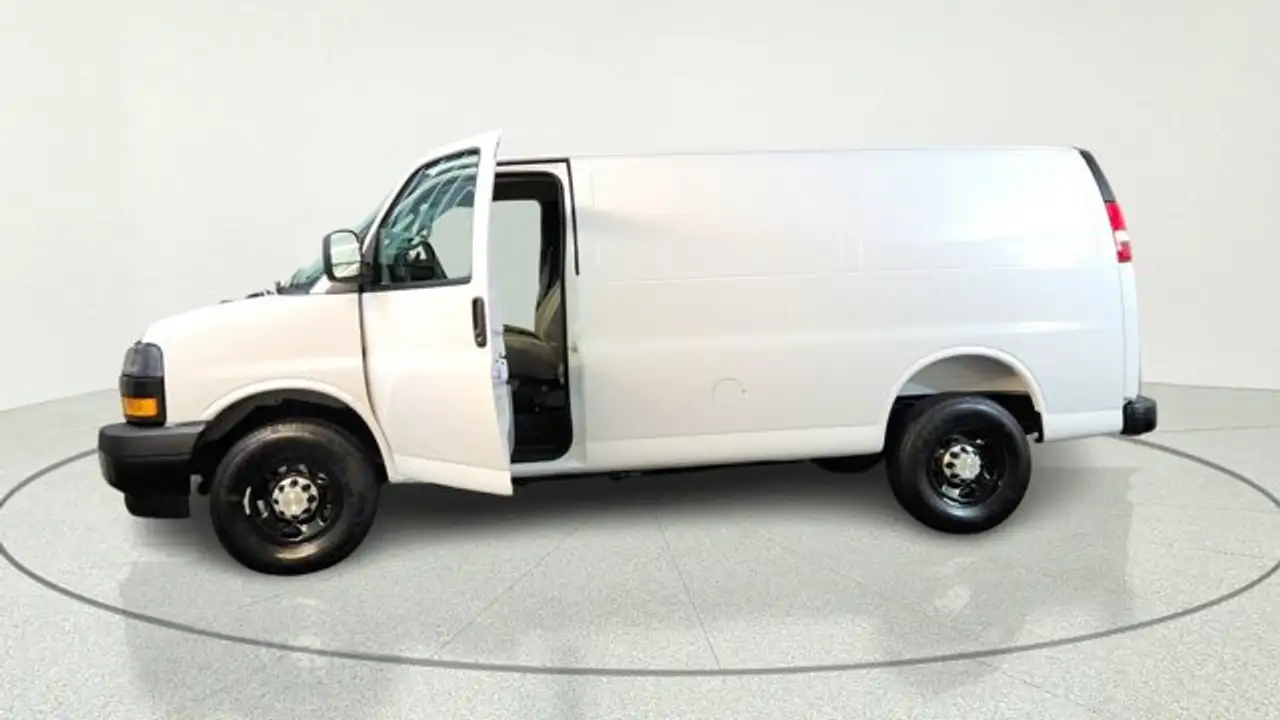 Chevrolet Express 2500 снимка Chevrolet Express 2500