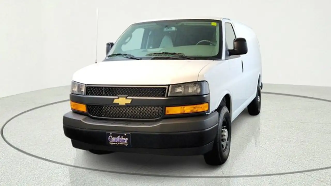Chevrolet Express 2500 снимка Chevrolet Express 2500
