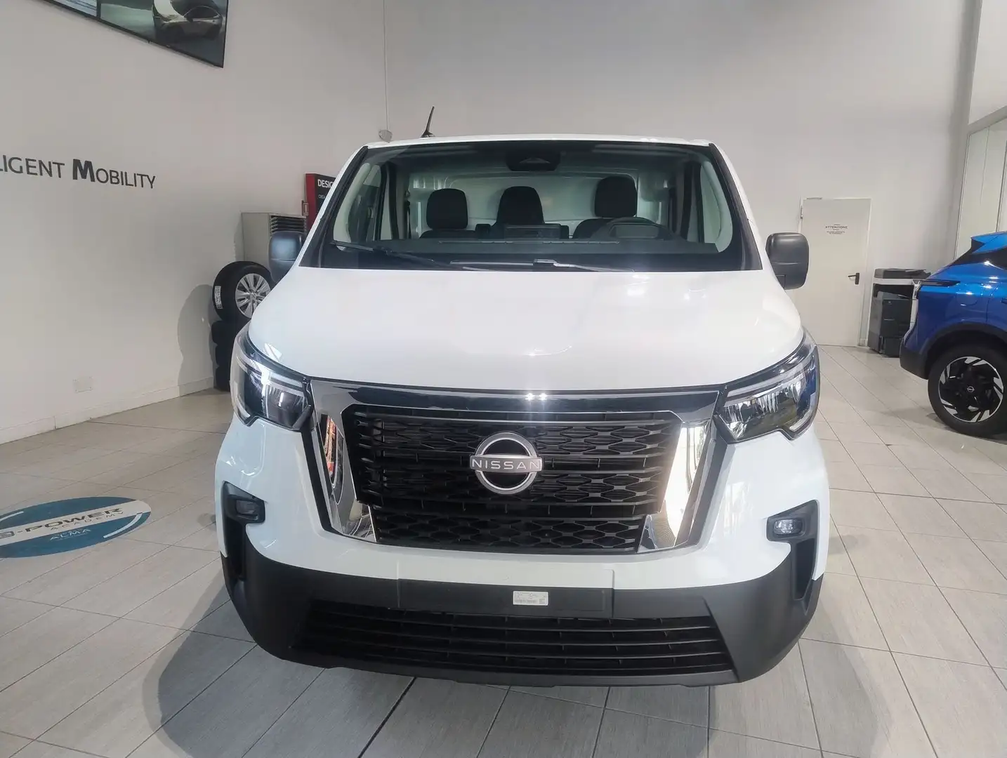 Nissan Primastar Primastar 30 2.0 dCi 130CV L2H1 Furgone Acenta Bianco - 1
