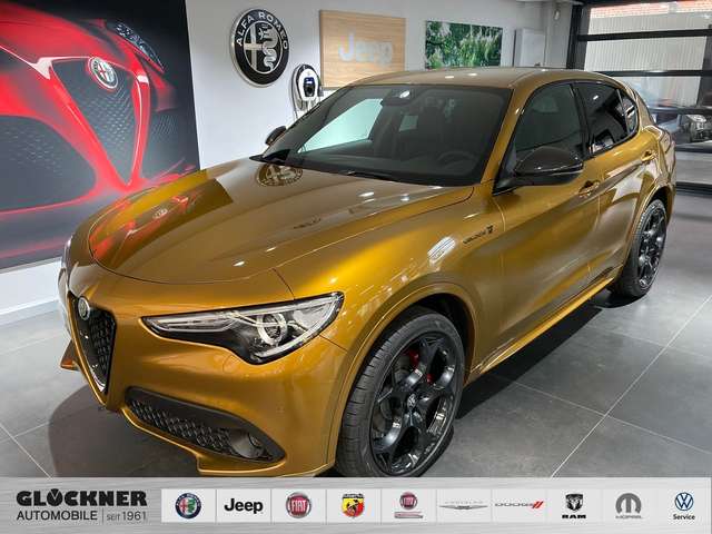 Imagine Alfa Romeo Stelvio Veloce Ti 2.2l Q4 Ocra Lipari Carbon