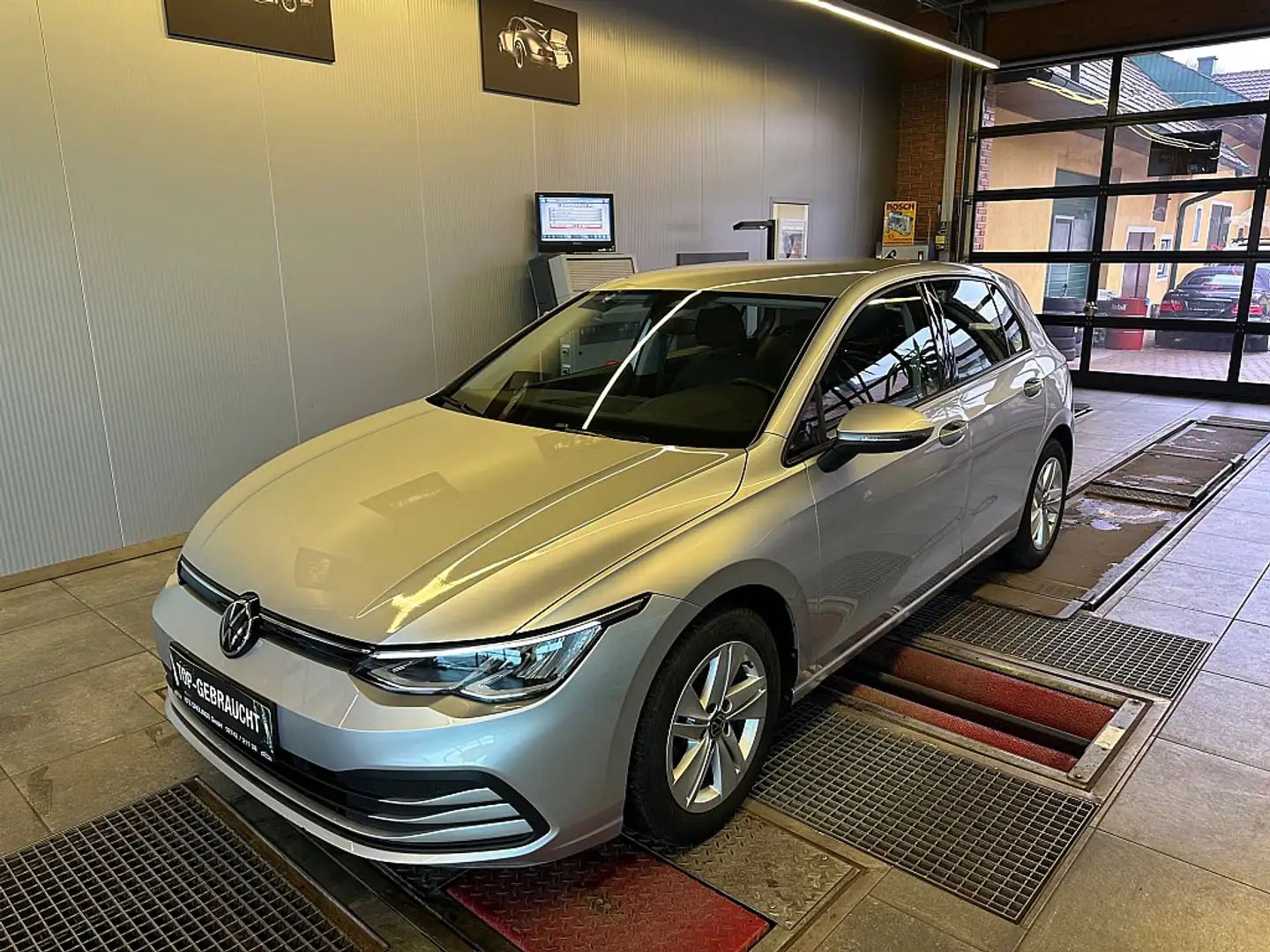 Volkswagen Golf R abbit 1,0 TSI Limousine*Sitz-Lenkrad-Heizung Srebrny - 1