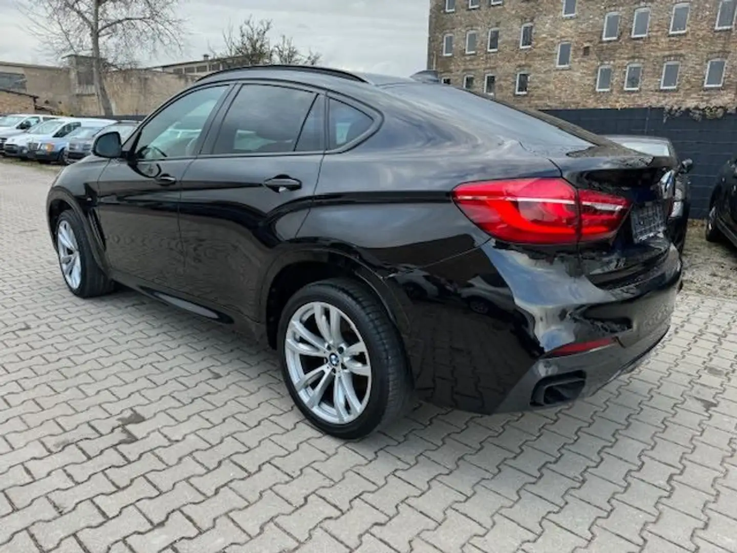 BMW X6 Baureihe X6 M50 d*LED*HeadUp*KeyLess*Panorama Schwarz - 2