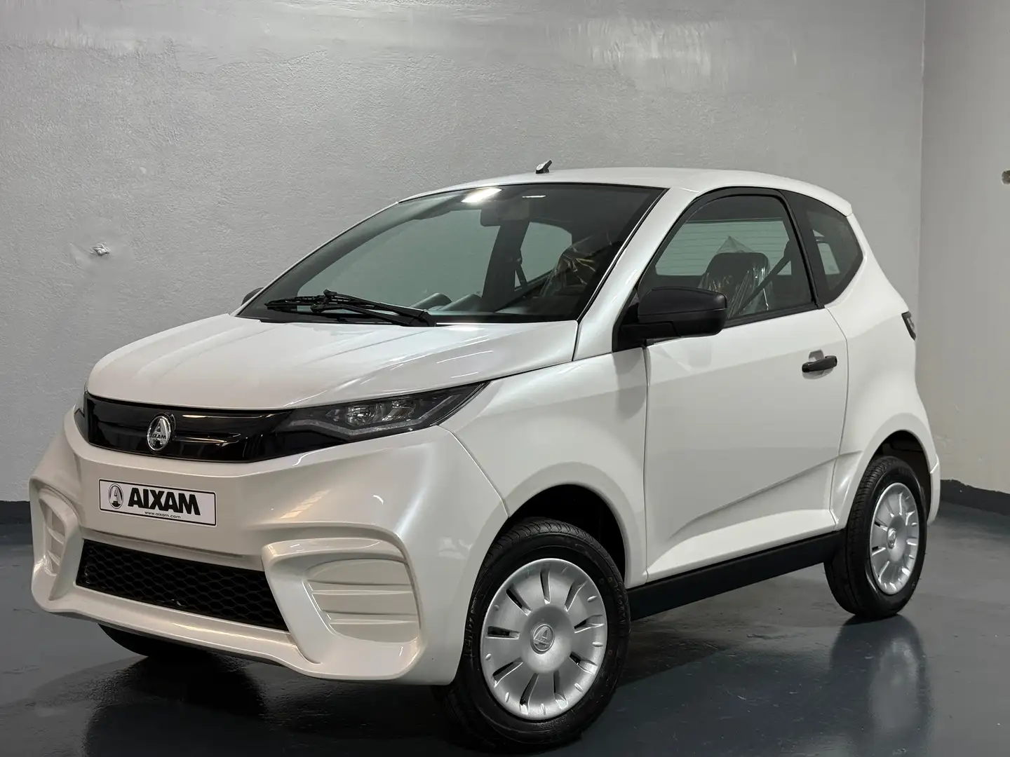 Aixam City E-City Pack *SOFORT VERFÜGBAR* *ZUSTELLUNG MGL* Weiß - 2