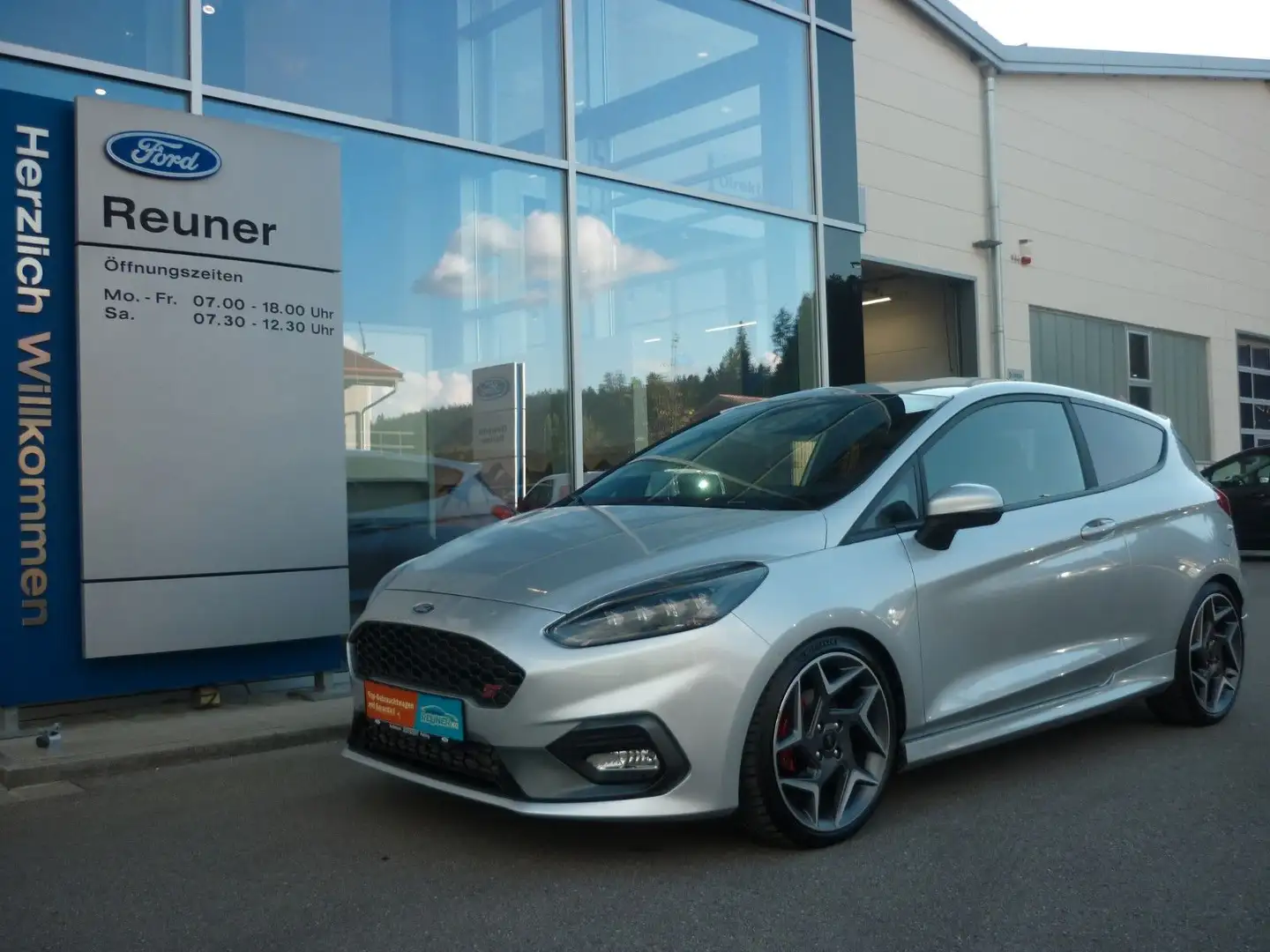 Ford Fiesta ST Argent - 1