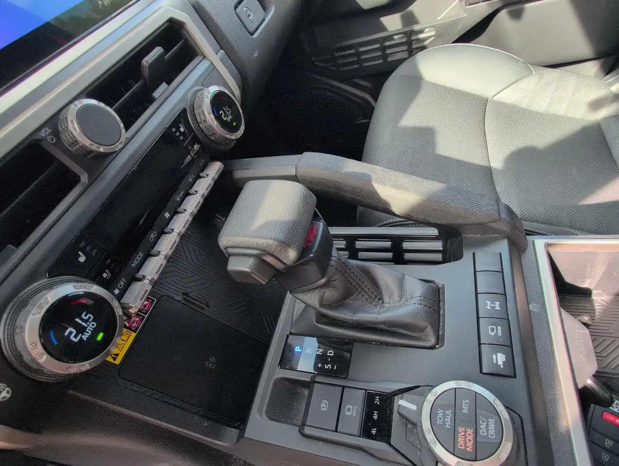Toyota Tacoma снимка Toyota Tacoma