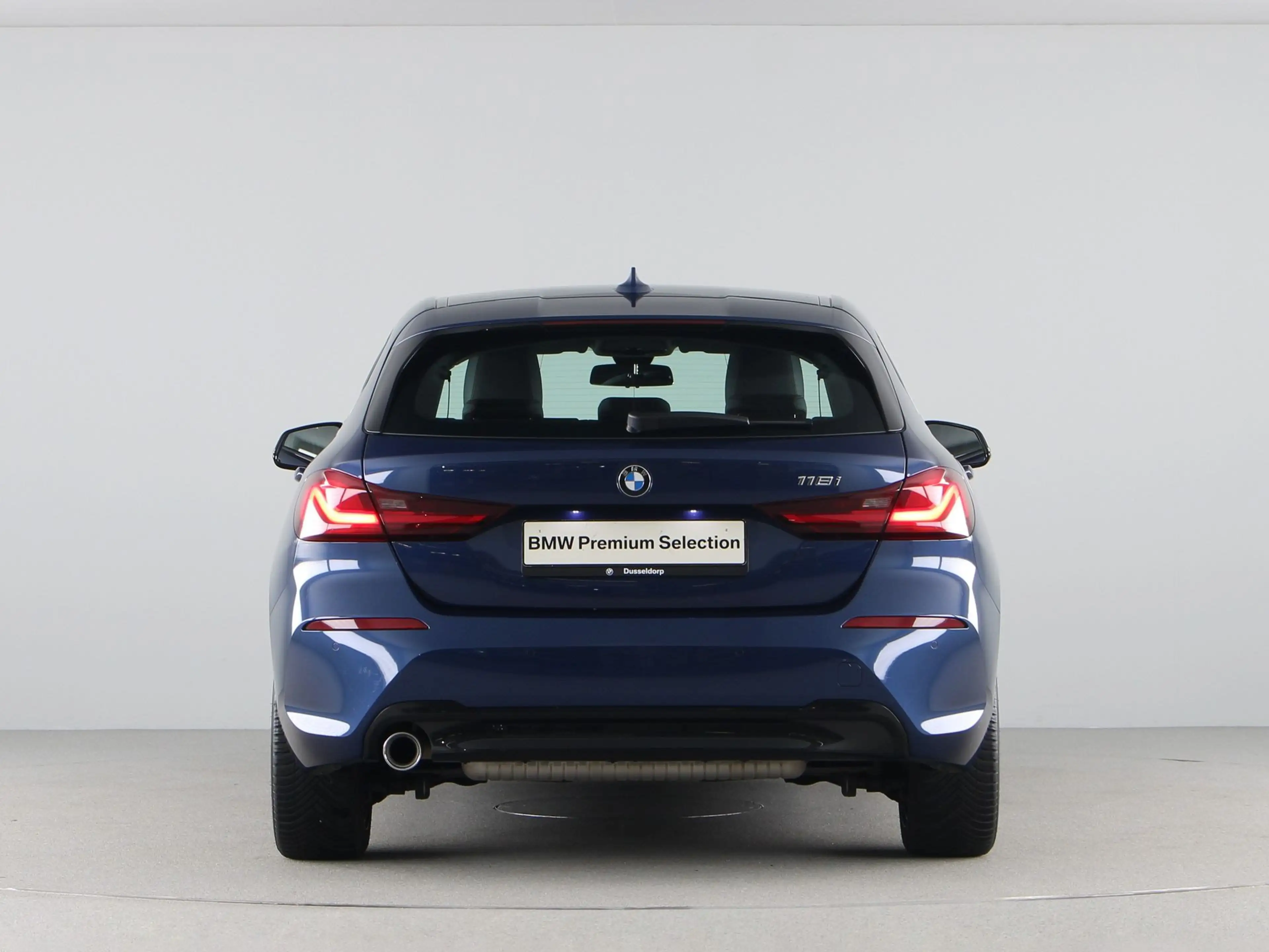 BMW 118 1Serie 118i Sport Line — photo 10