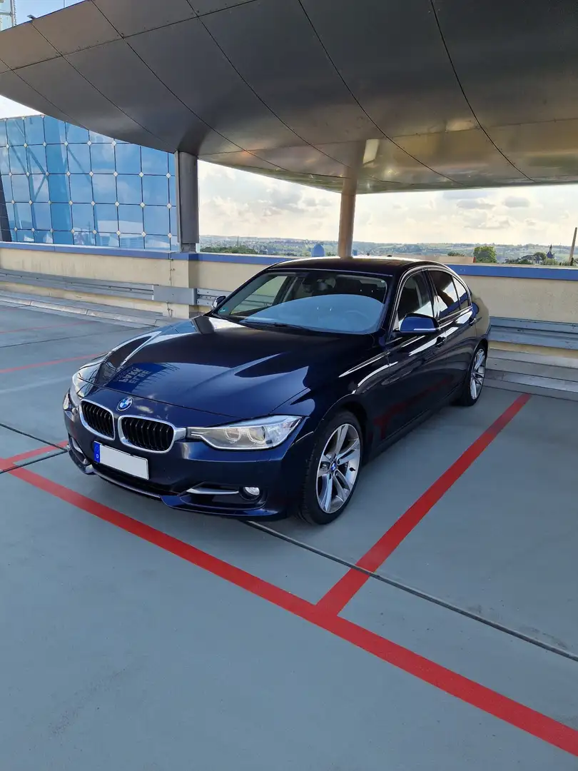 BMW 328 328i F30 Sport Line 360° Kamera Schaltgetriebe PDC Modrá - 1