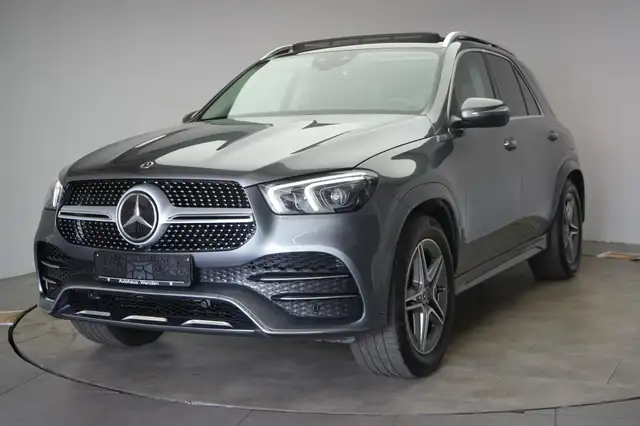 Mercedes-Benz Gle Class view 3