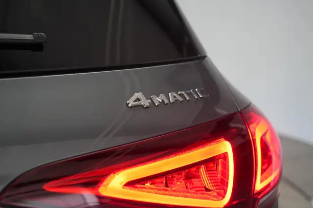 Mercedes-Benz Gle Class view 8