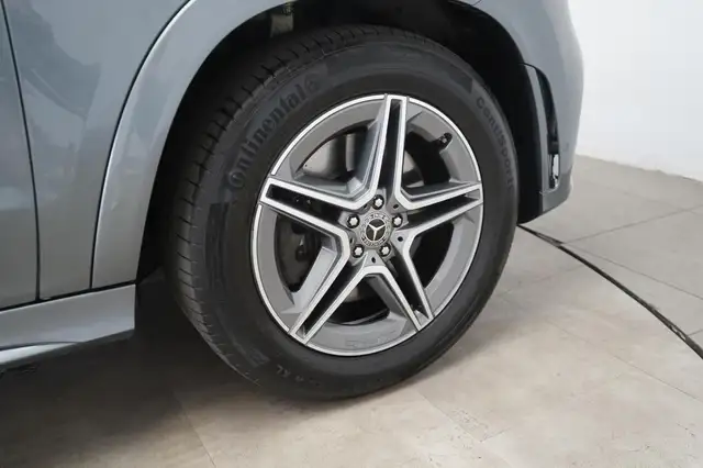 Mercedes-Benz Gle Class view 14