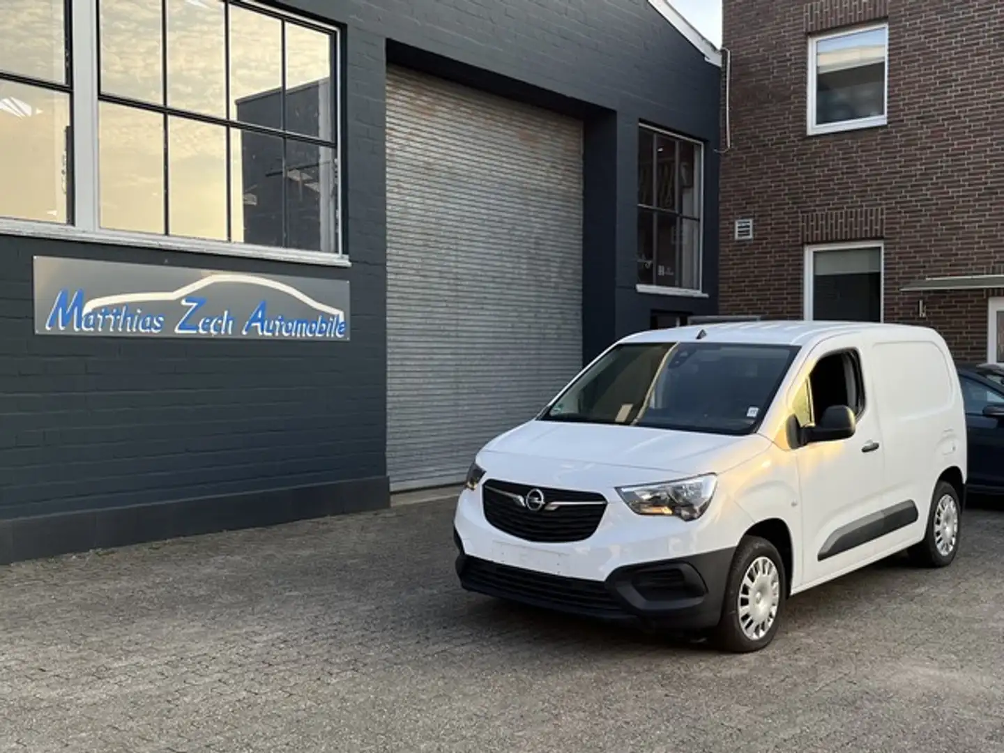 Opel Combo 1,5 D Kasten * Klima * Neues Modell Weiß - 1