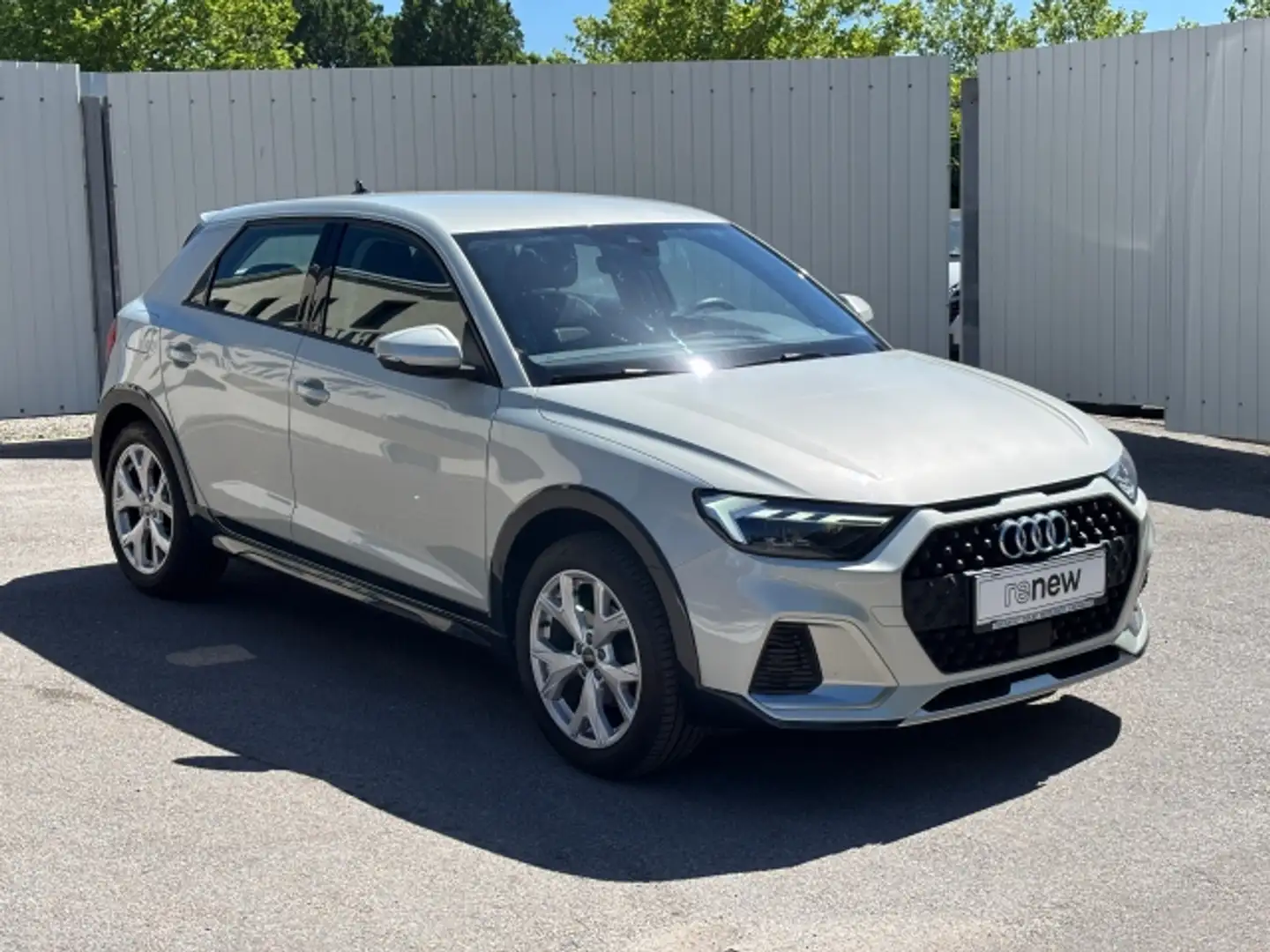 Audi A1 Audi A1 SB 30 TFSI Allstreet  S-Tronic Grau - 1